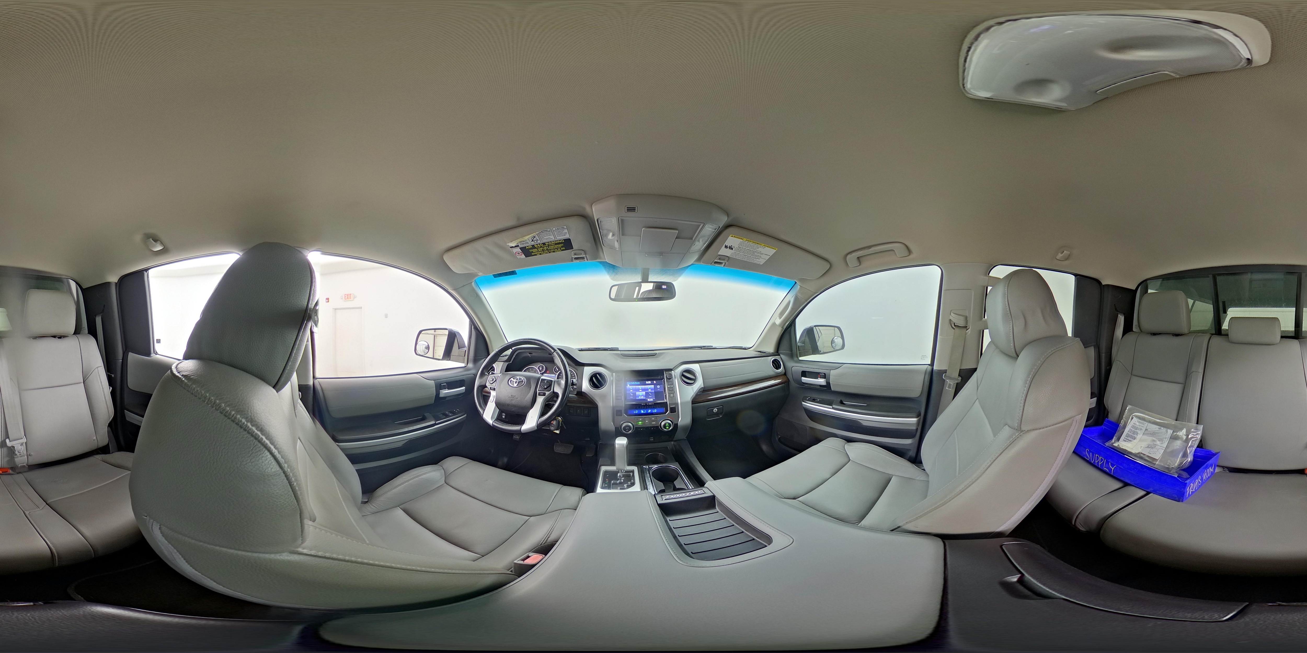 2015 Toyota Tundra Limited - Photo 24