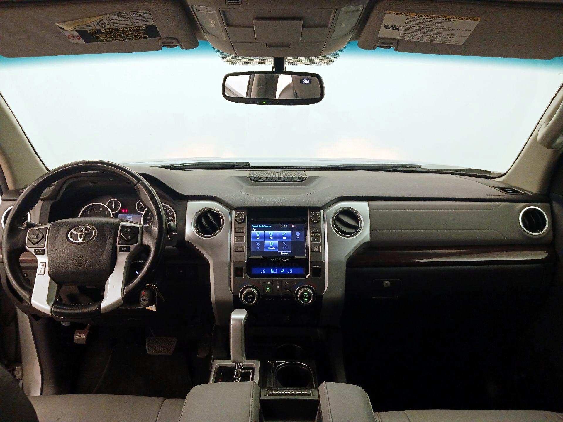 Thumbnail: 2015 Toyota Tundra - 9