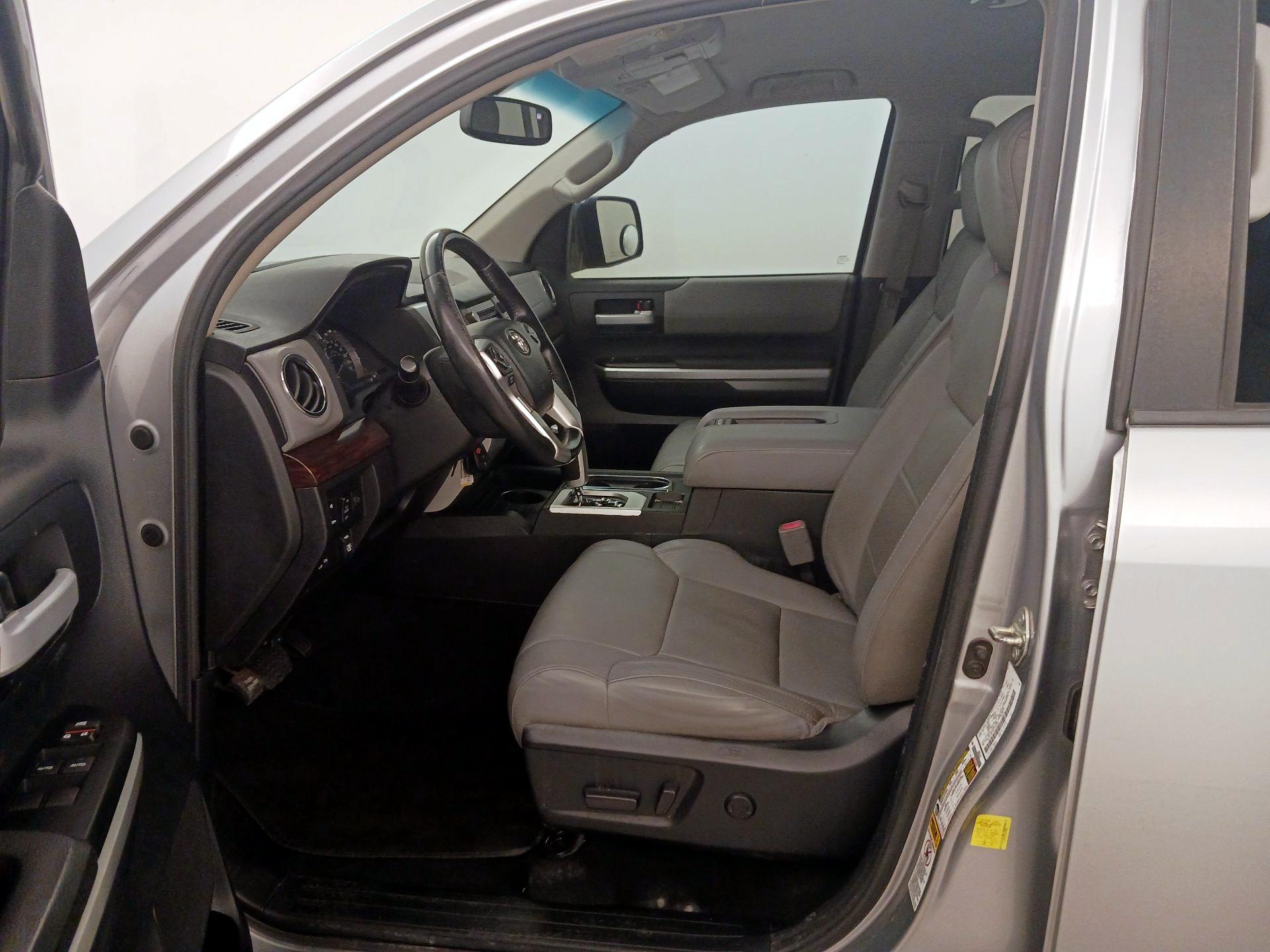 Thumbnail: 2015 Toyota Tundra - 11