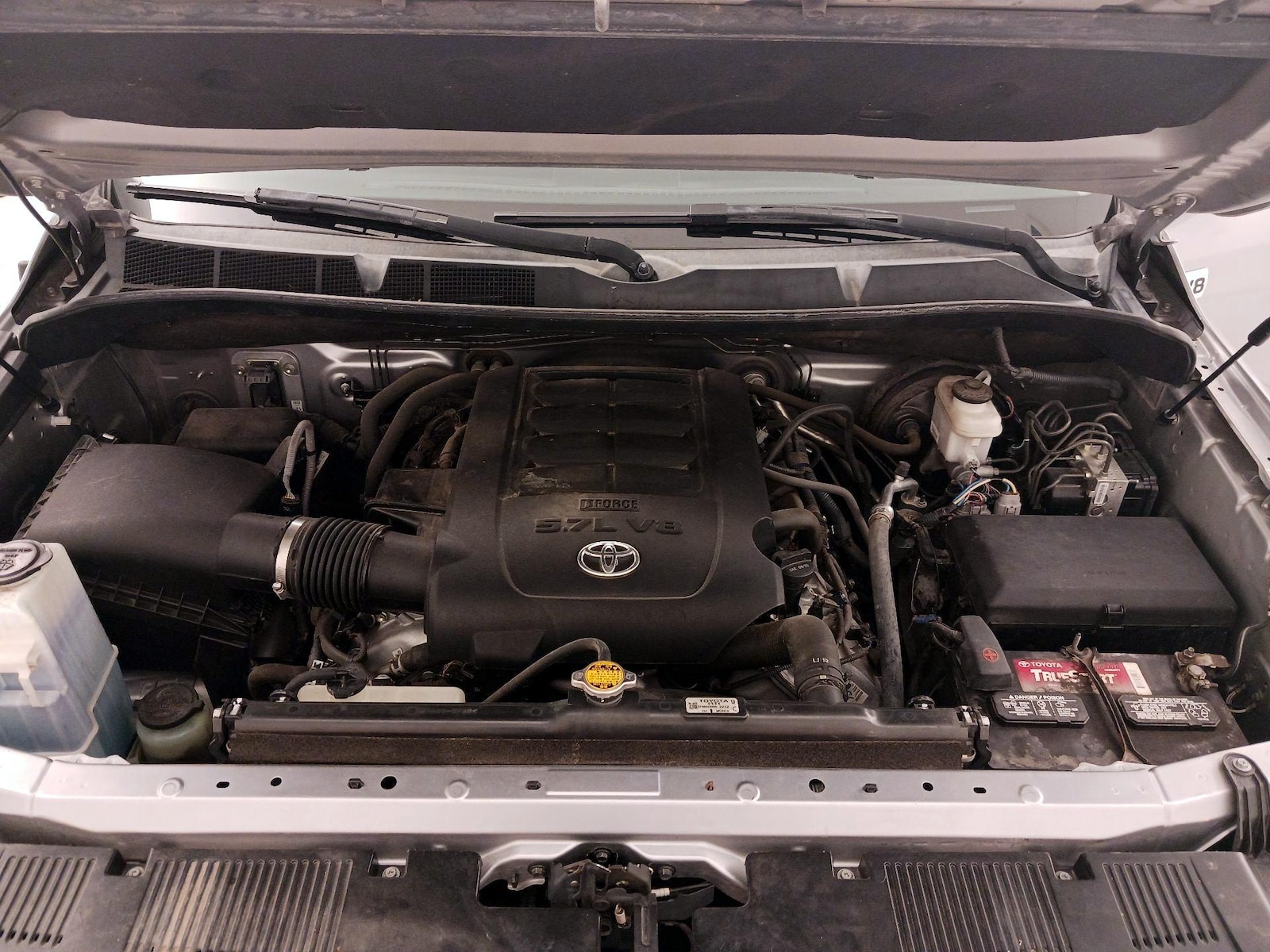 2015 Toyota Tundra Limited - Photo 22