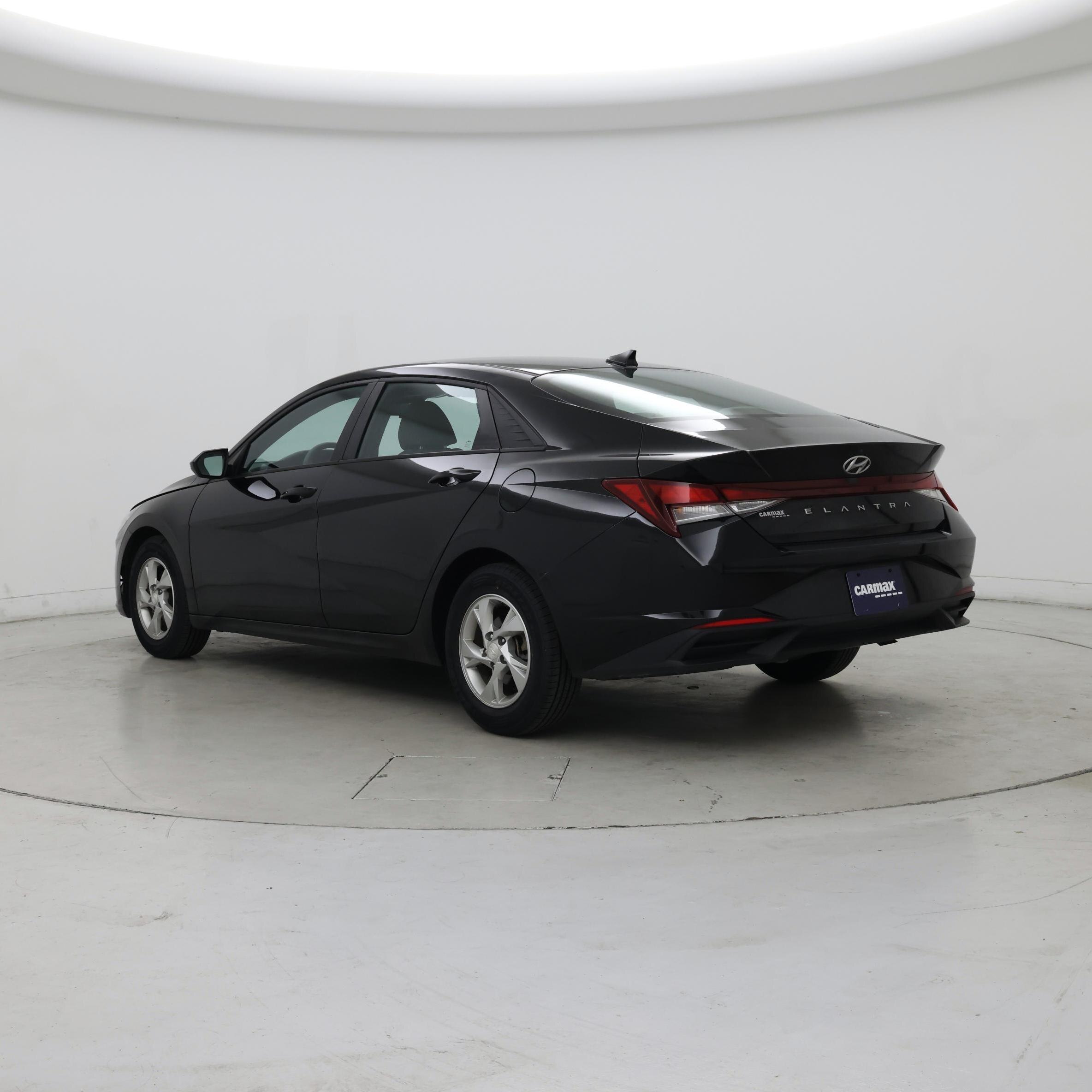 Thumbnail: 2023 Hyundai Elantra - 2