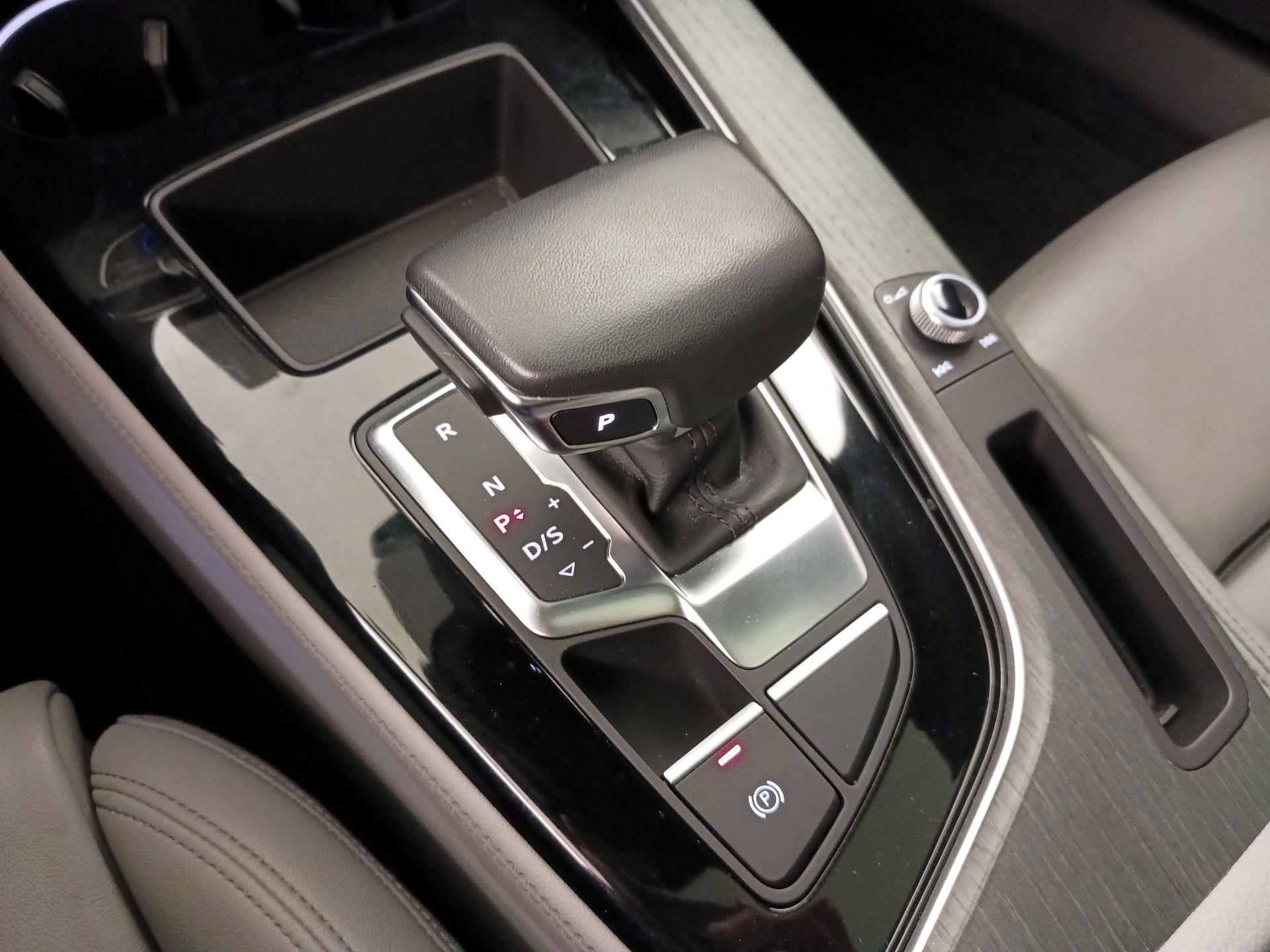 Thumbnail: 2023 Audi A5 - 17