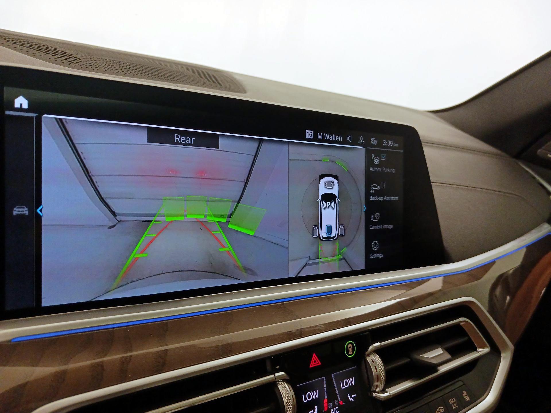 Thumbnail: 2021 BMW X5 - 15