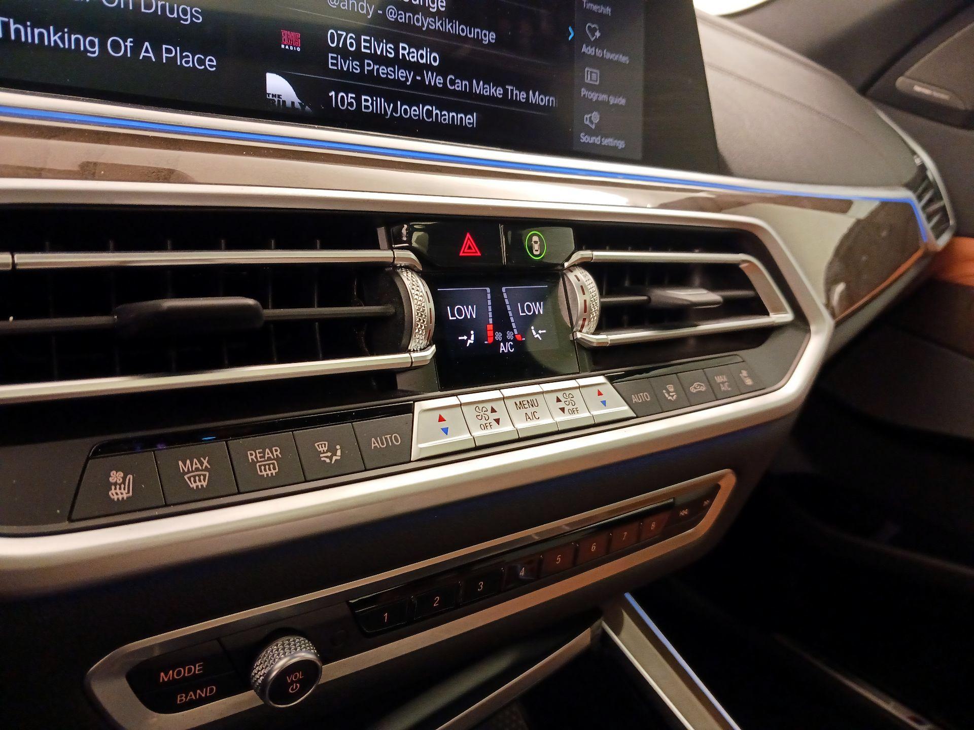 Thumbnail: 2021 BMW X5 - 17