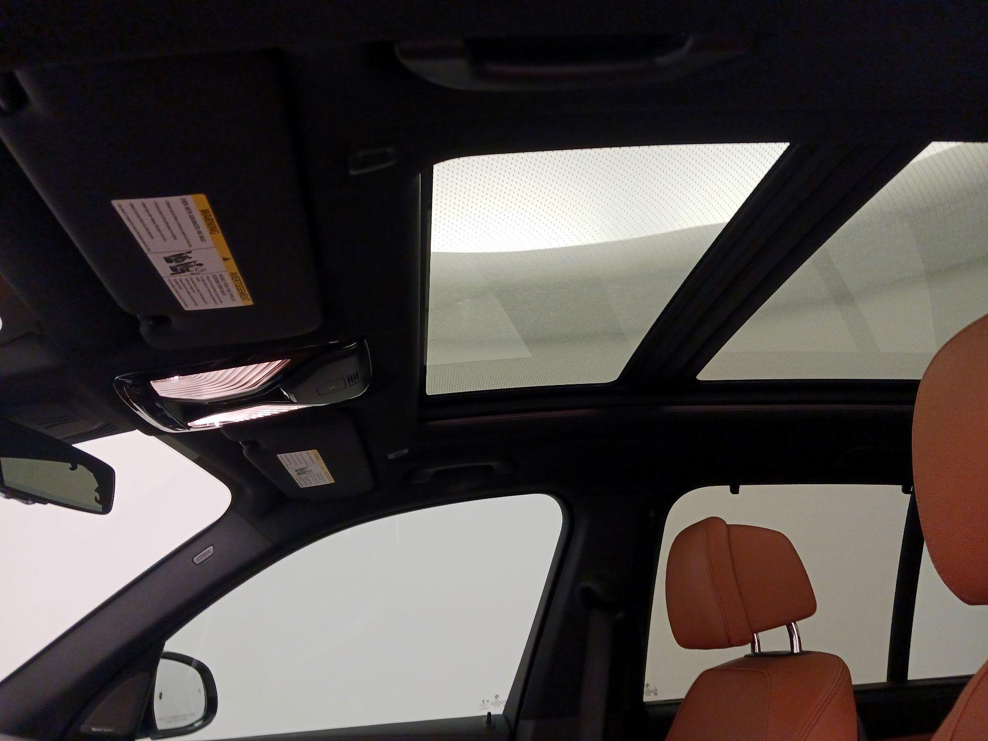 Thumbnail: 2021 BMW X5 - 20
