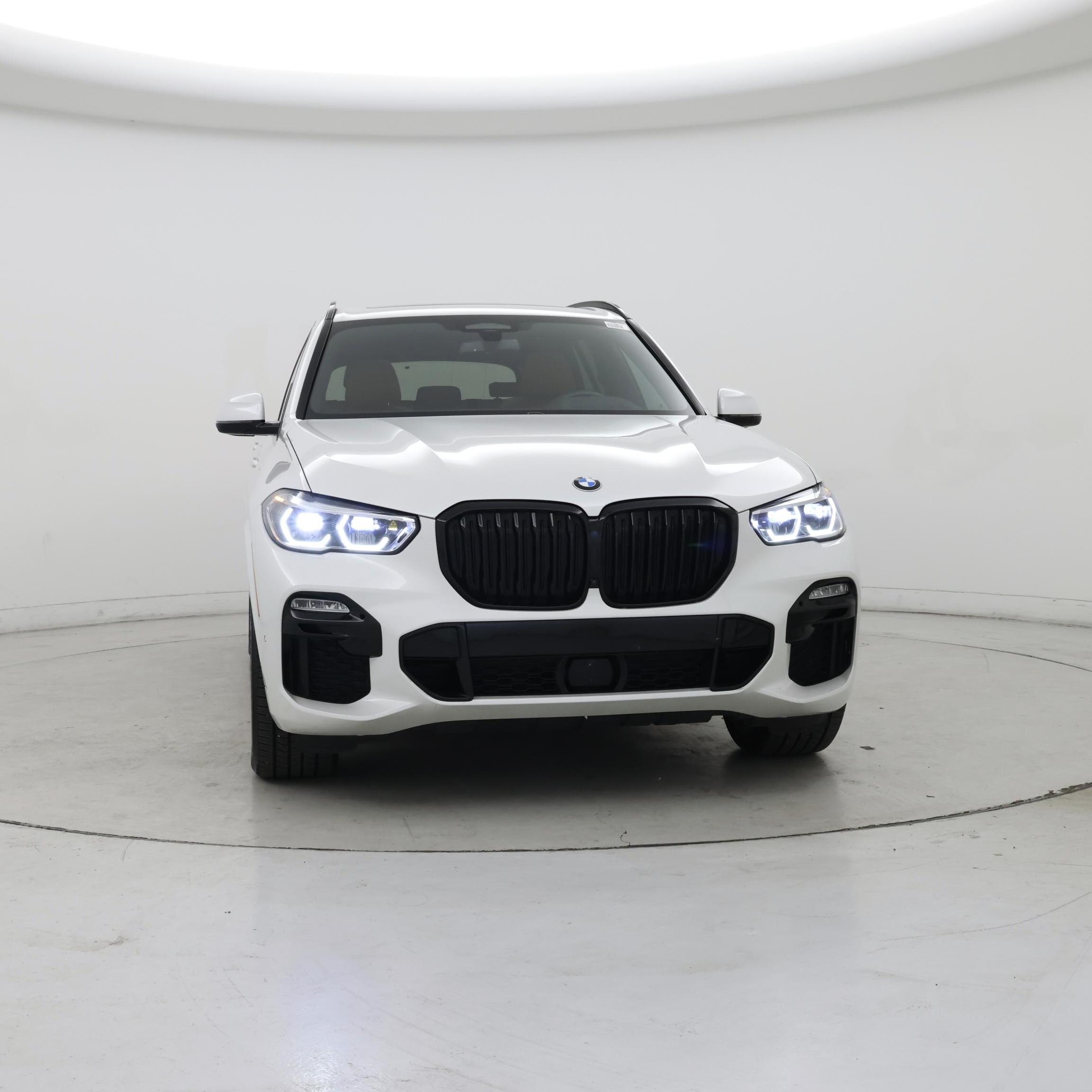 Thumbnail: 2021 BMW X5 - 5