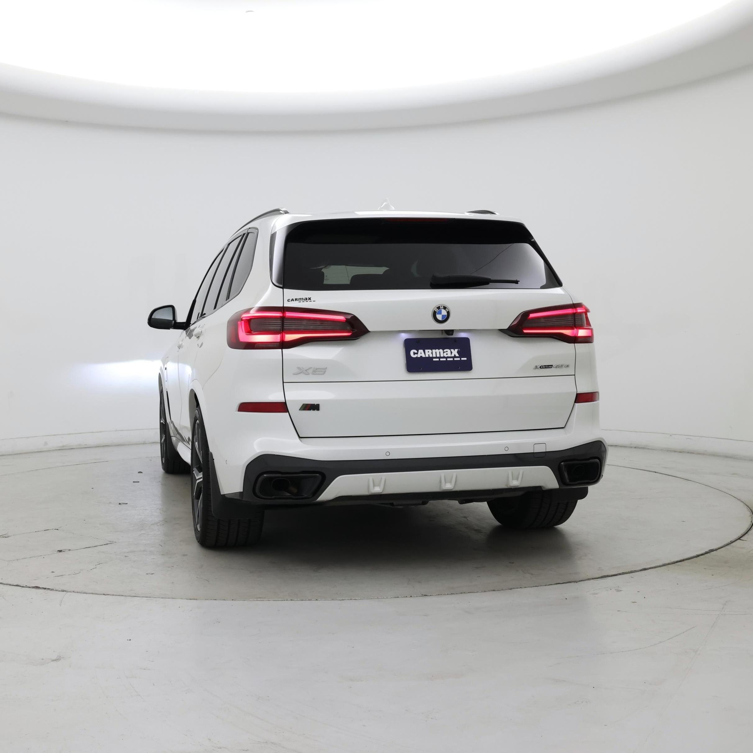Thumbnail: 2021 BMW X5 - 6