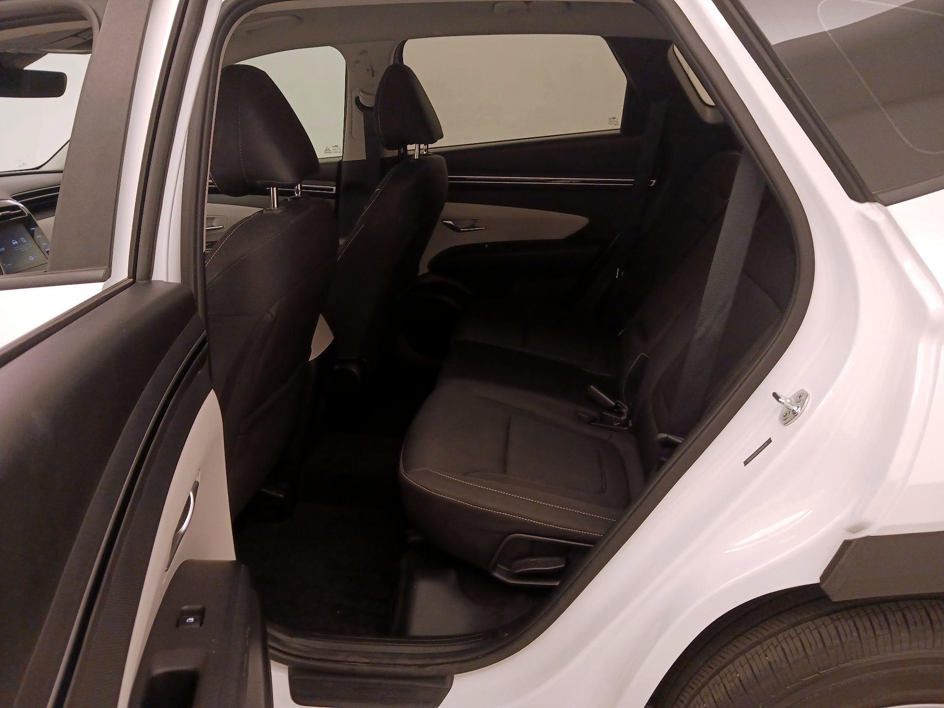 Thumbnail: 2024 Hyundai Tucson - 19