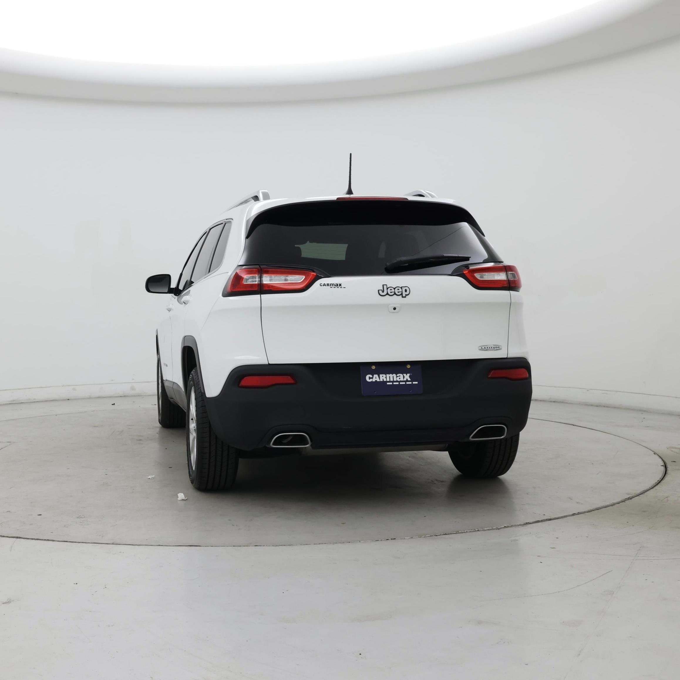 Thumbnail: 2016 Jeep Cherokee - 6