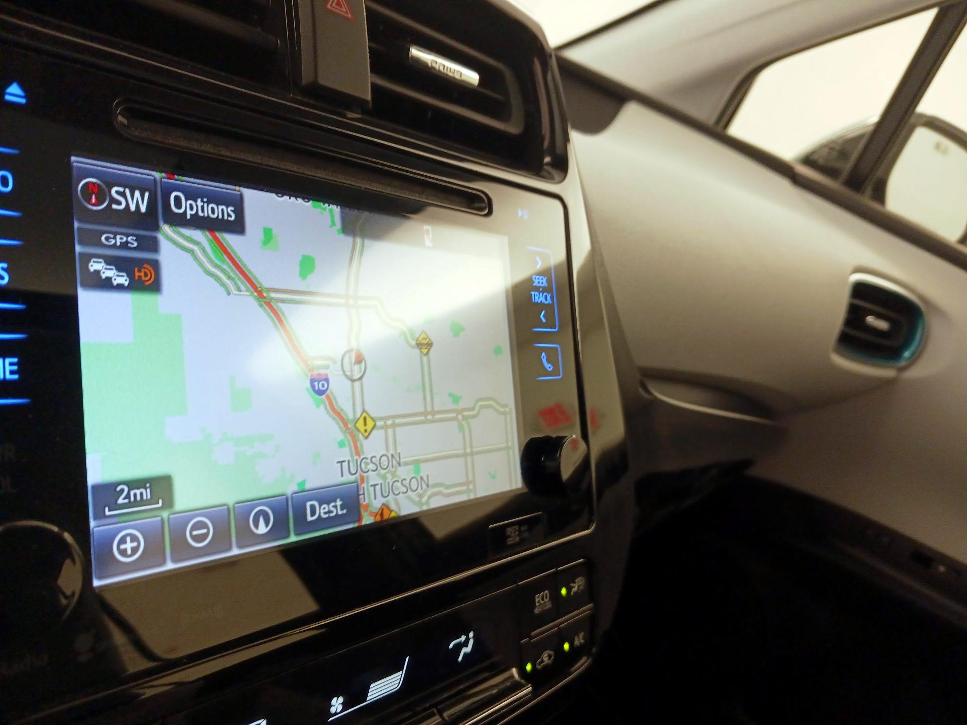 Thumbnail: 2017 Toyota Prius - 14