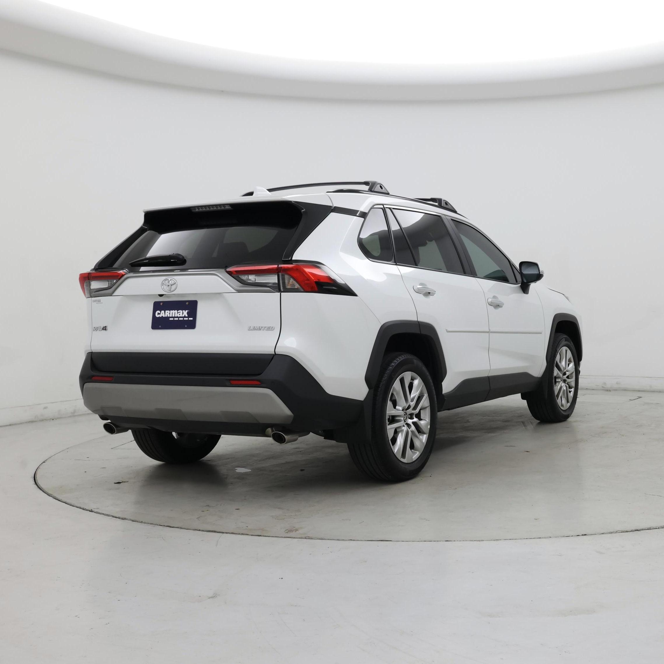 Thumbnail: 2025 Toyota RAV4 - 8