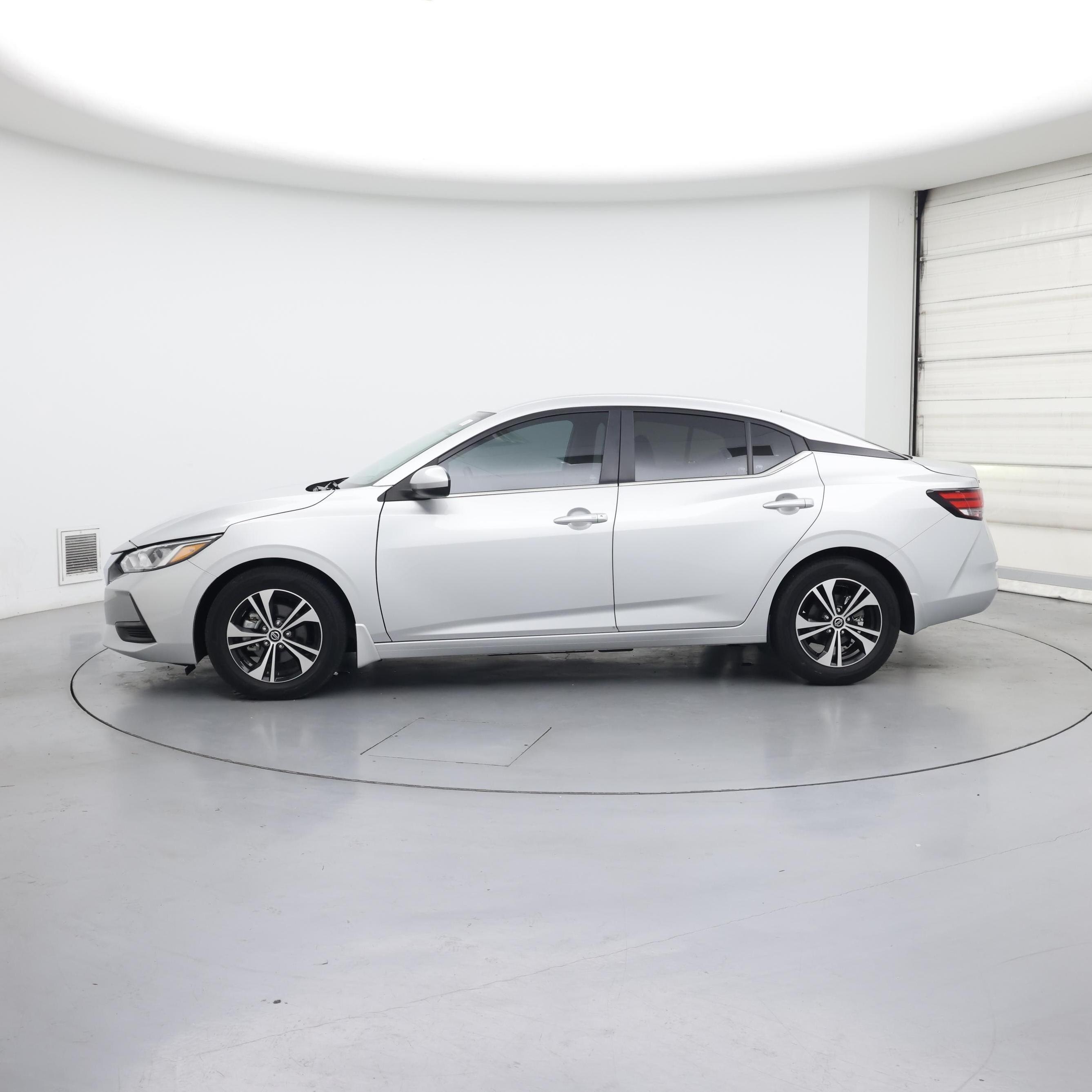 Thumbnail: 2023 Nissan Sentra - 3
