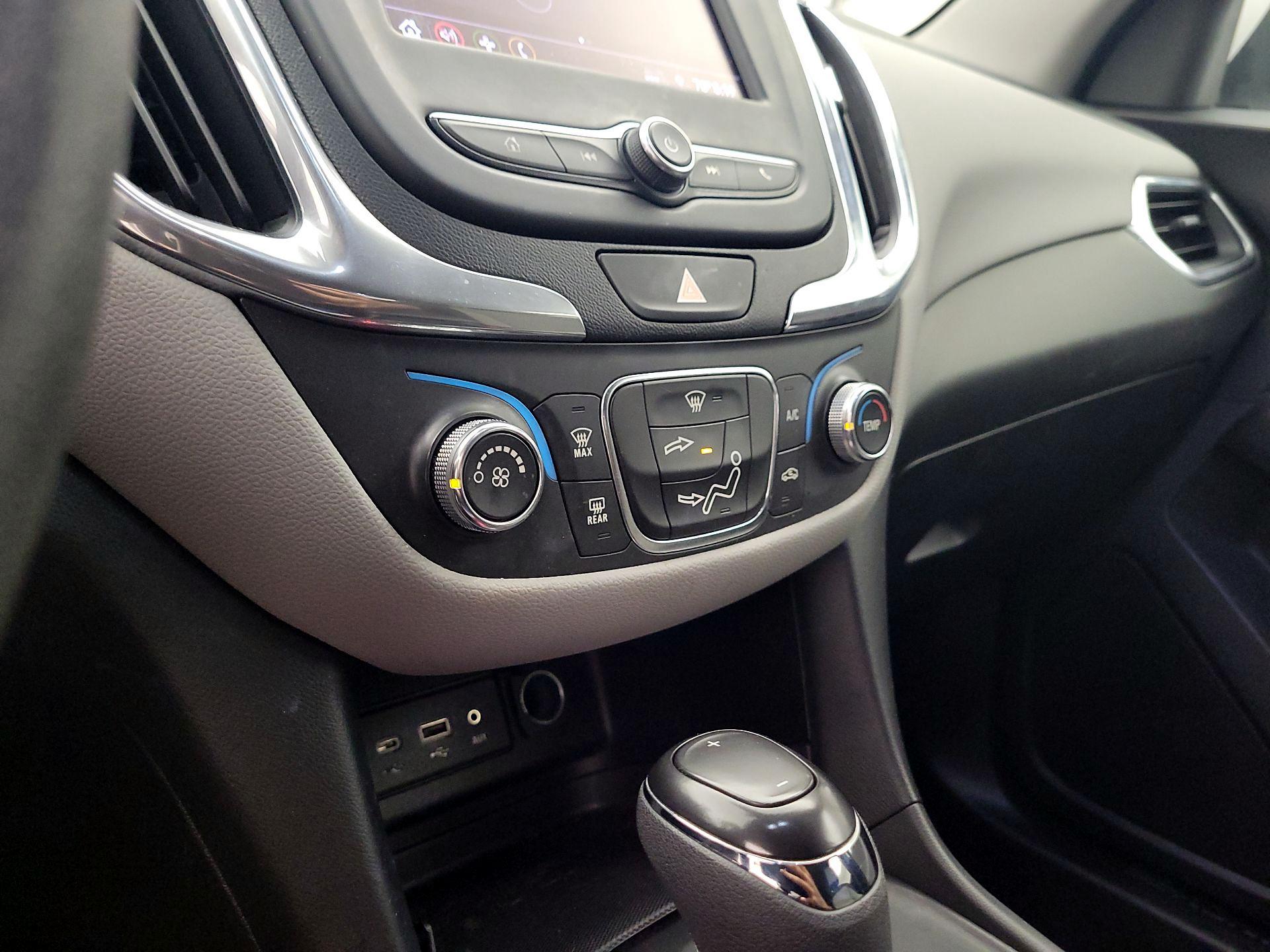 Thumbnail: 2021 Chevrolet Equinox - 14