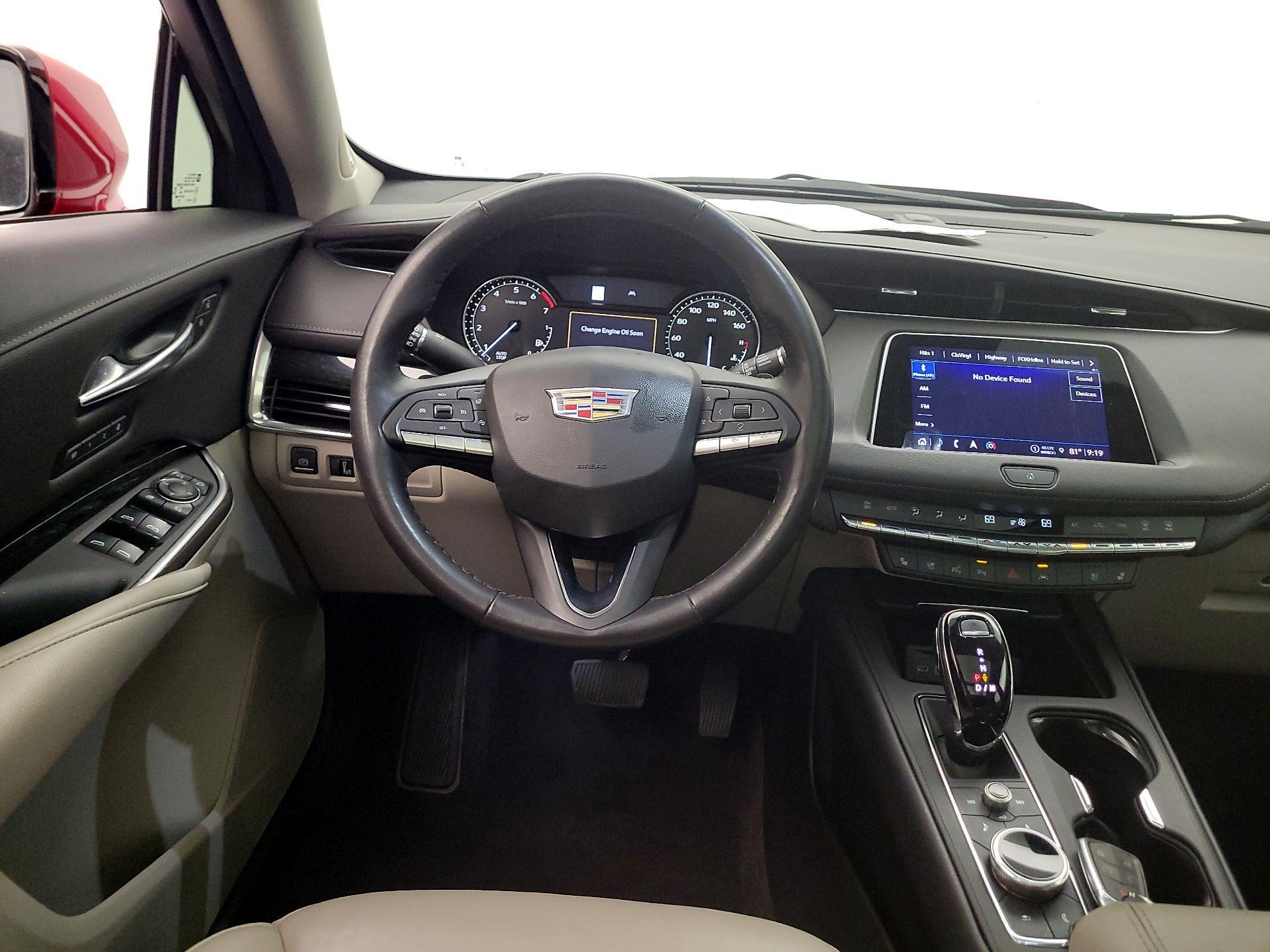 Thumbnail: 2023 Cadillac XT4 - 10