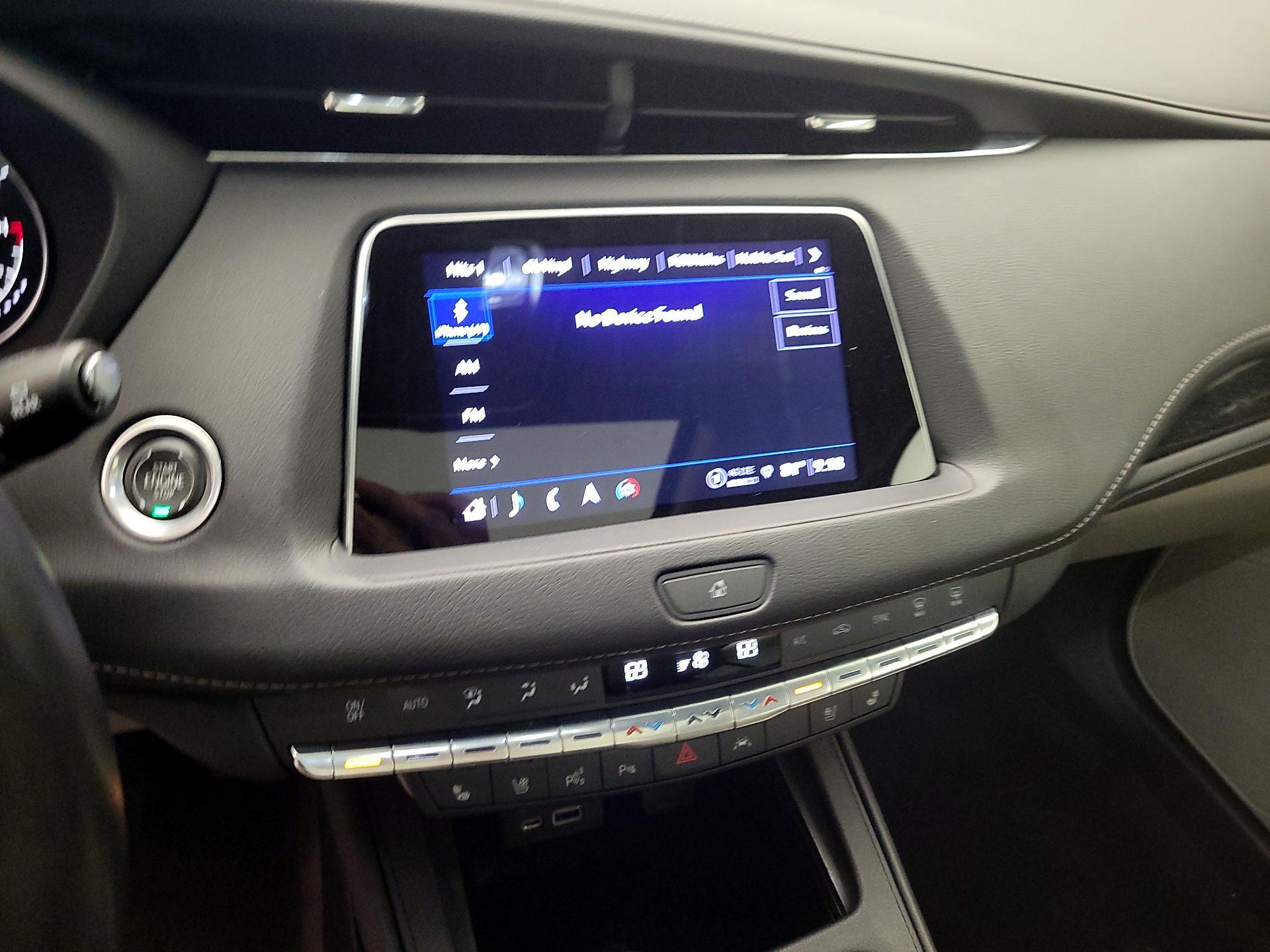 Thumbnail: 2023 Cadillac XT4 - 13
