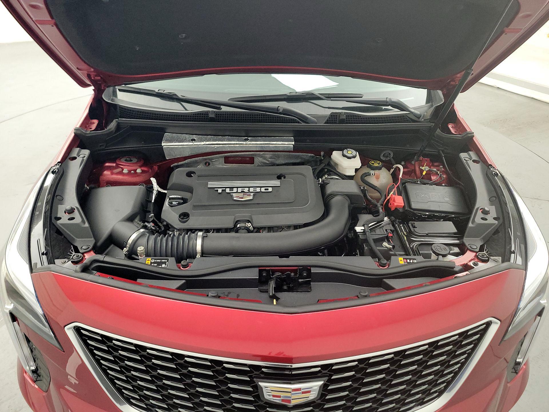 Thumbnail: 2023 Cadillac XT4 - 17