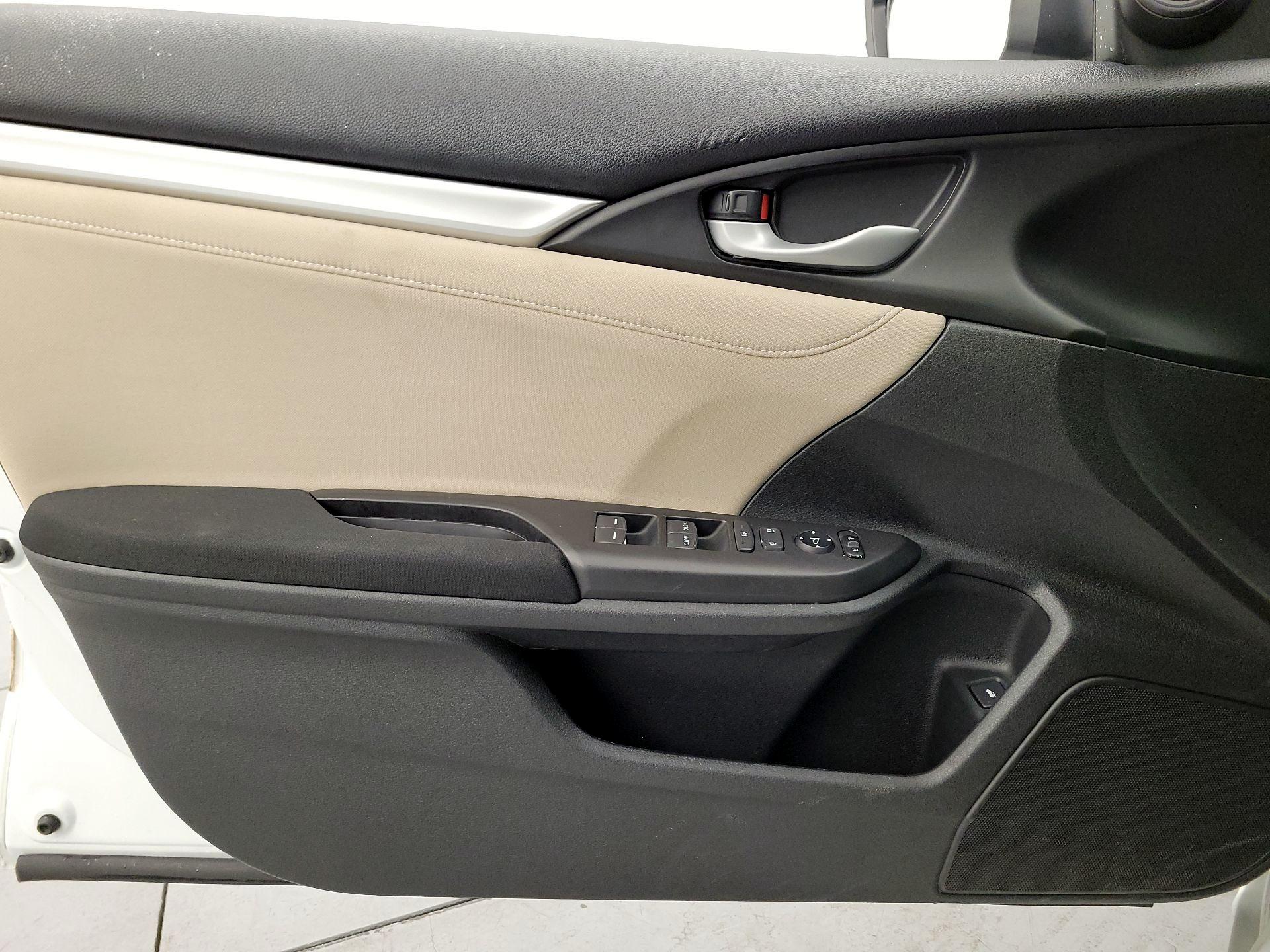 Thumbnail: 2019 Honda Civic - 12