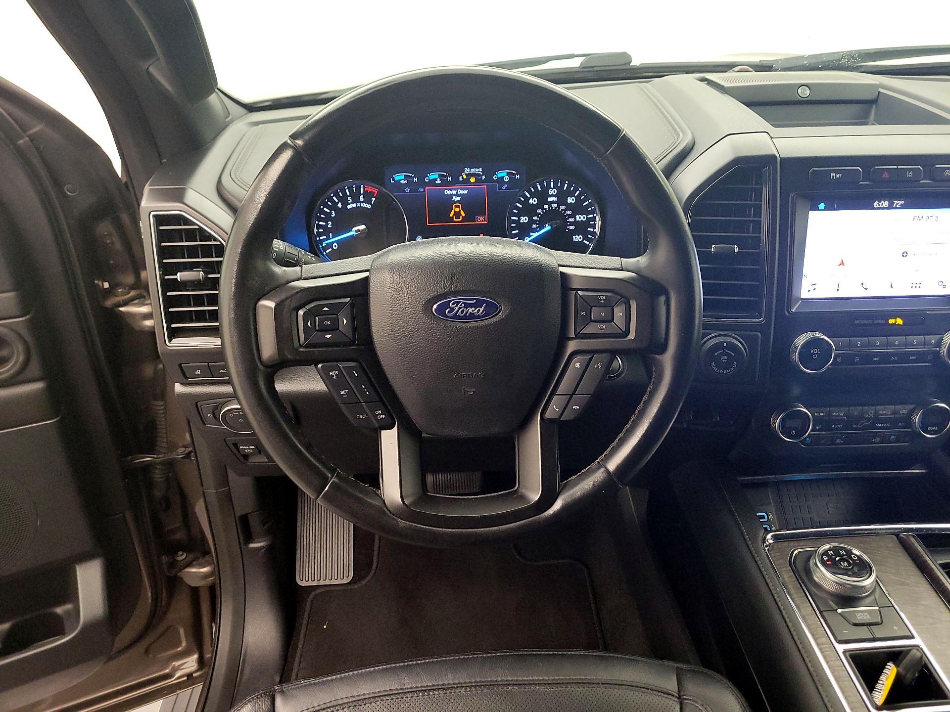 Thumbnail: 2019 Ford Expedition - 10