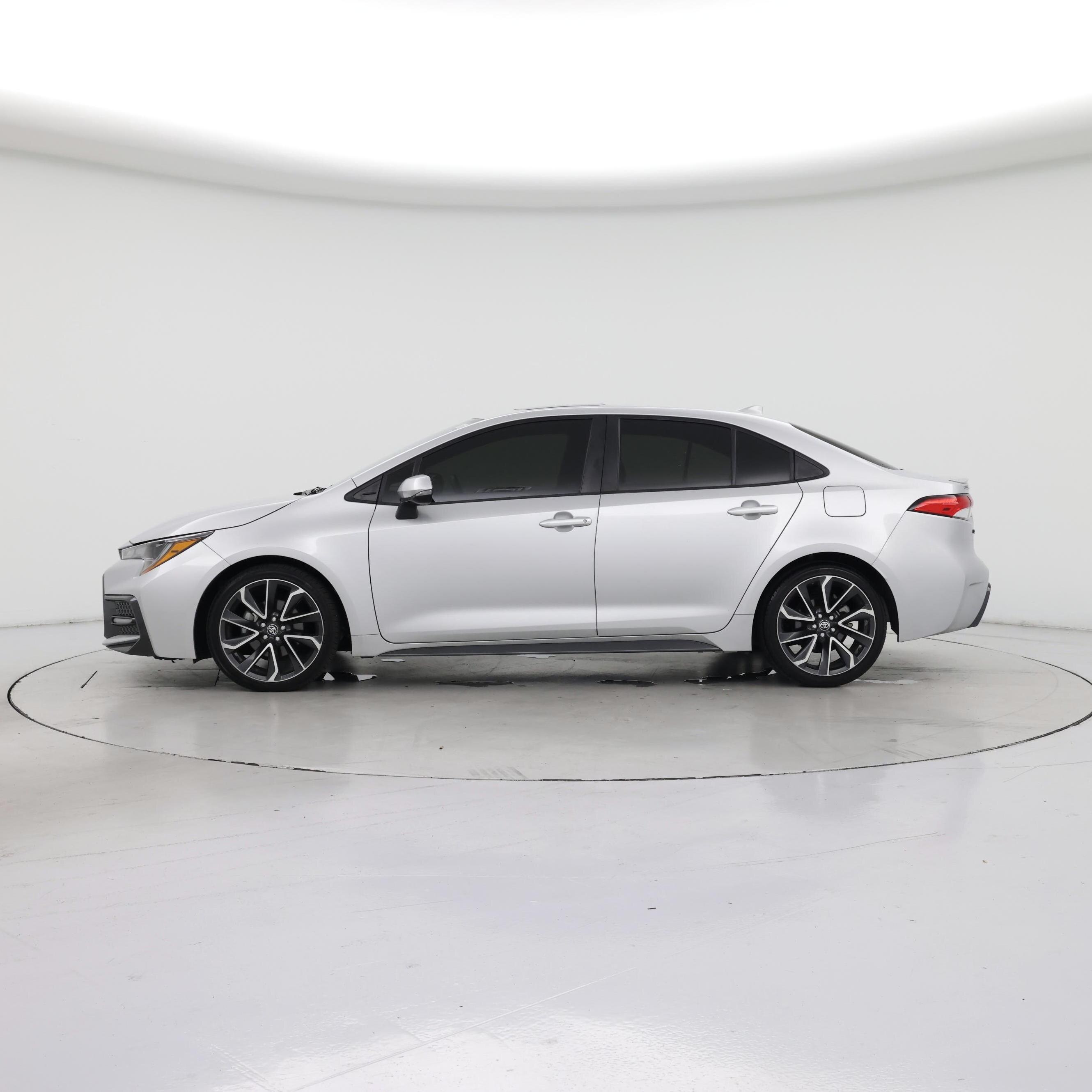 Thumbnail: 2022 Toyota Corolla - 3