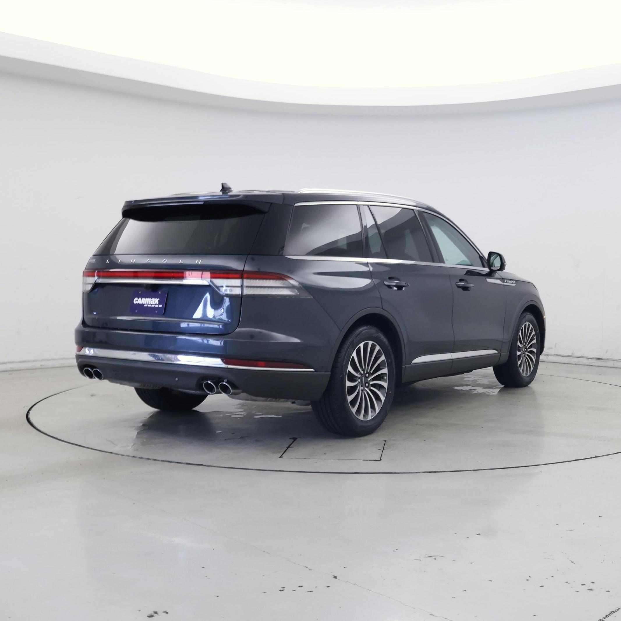 Thumbnail: 2022 Lincoln Aviator - 8