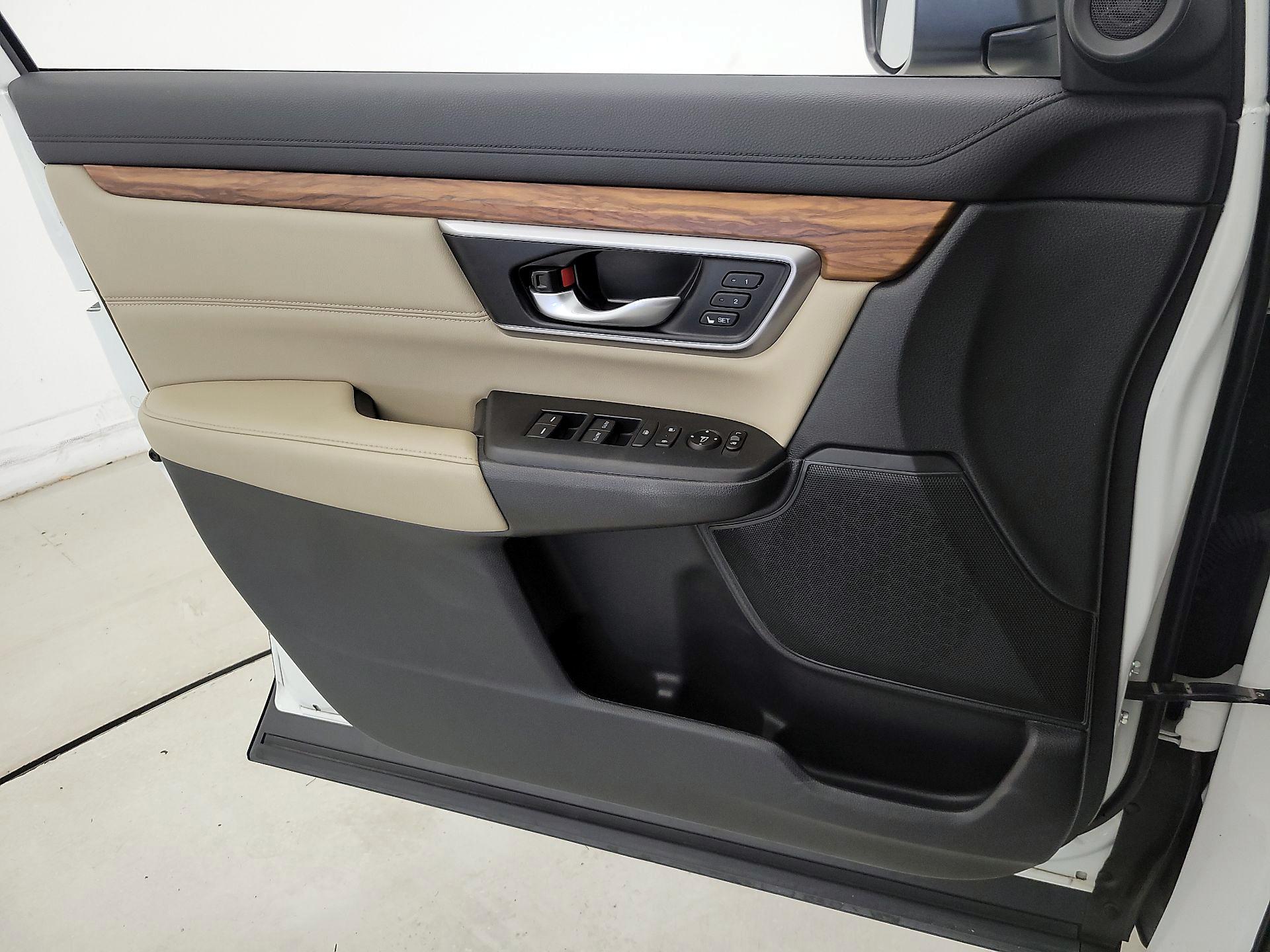 Thumbnail: 2019 Honda CR-V - 12