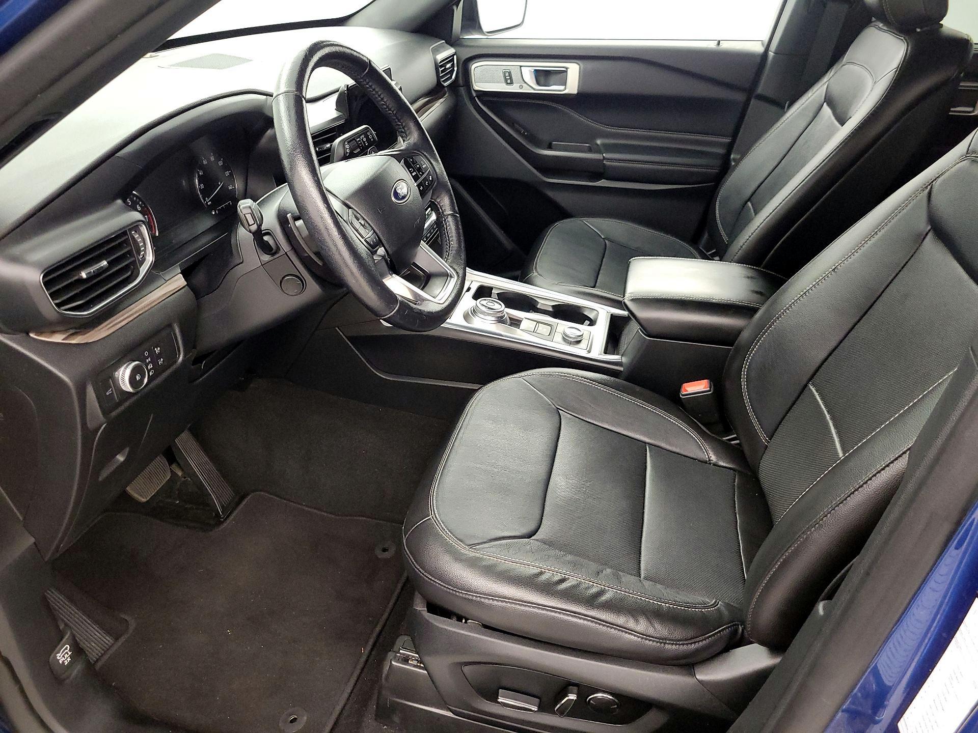 Thumbnail: 2020 Ford Explorer - 11