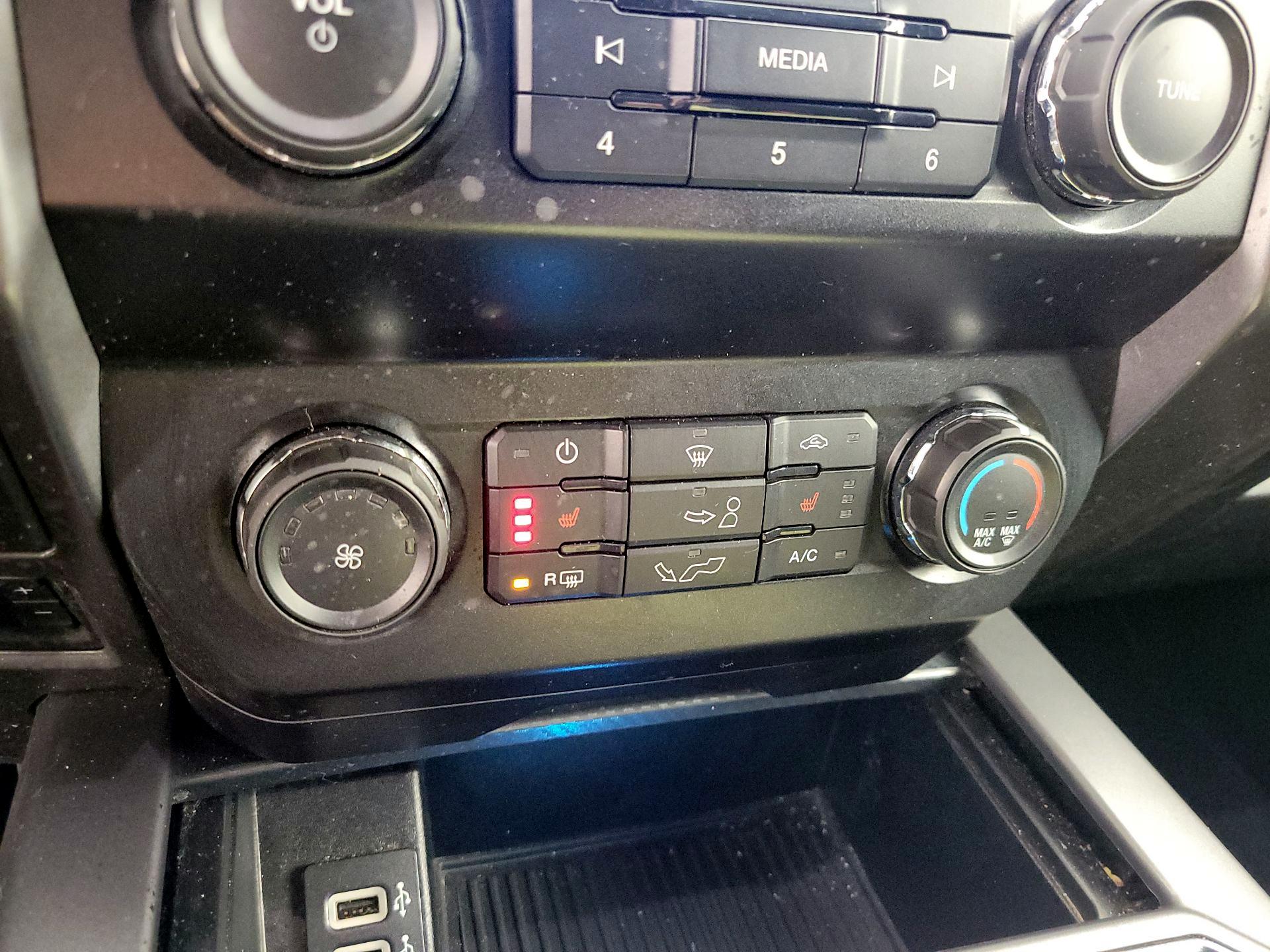 Thumbnail: 2019 Ford F-150 - 17