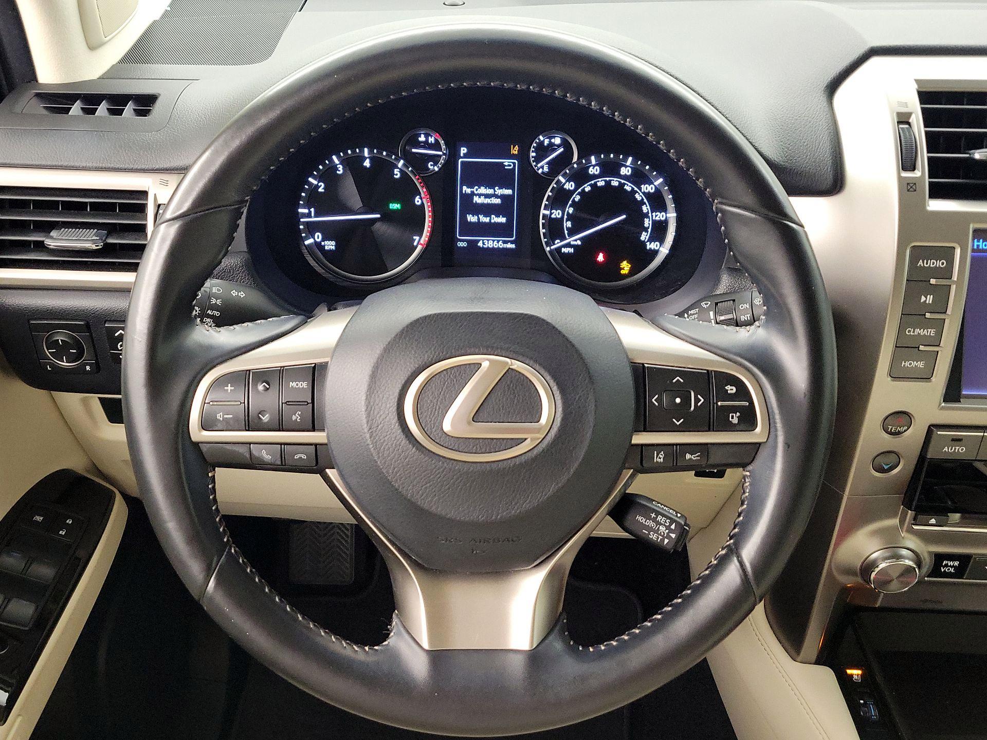 Thumbnail: 2021 Lexus GX - 10