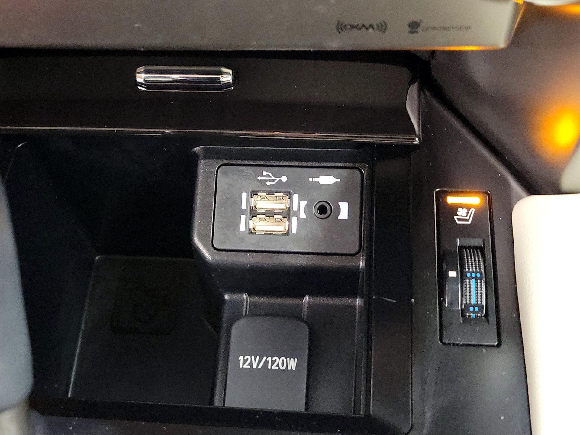 Thumbnail: 2021 Lexus GX - 18