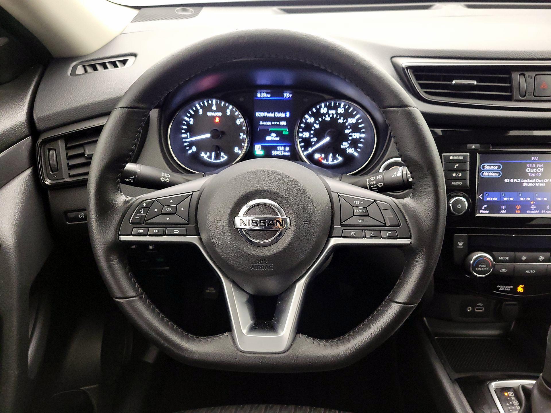 Thumbnail: 2020 Nissan Rogue - 10