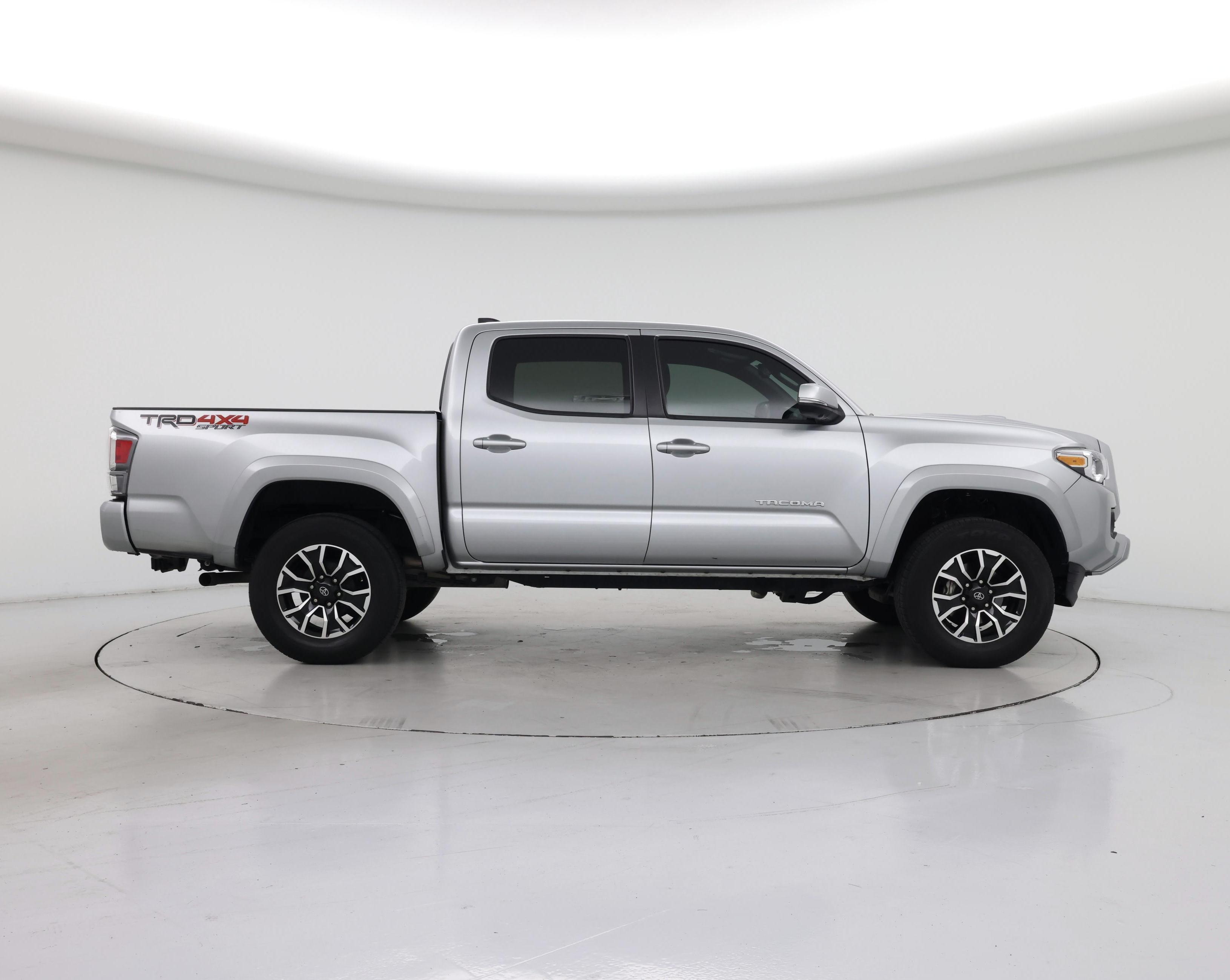 Thumbnail: 2023 Toyota Tacoma - 7