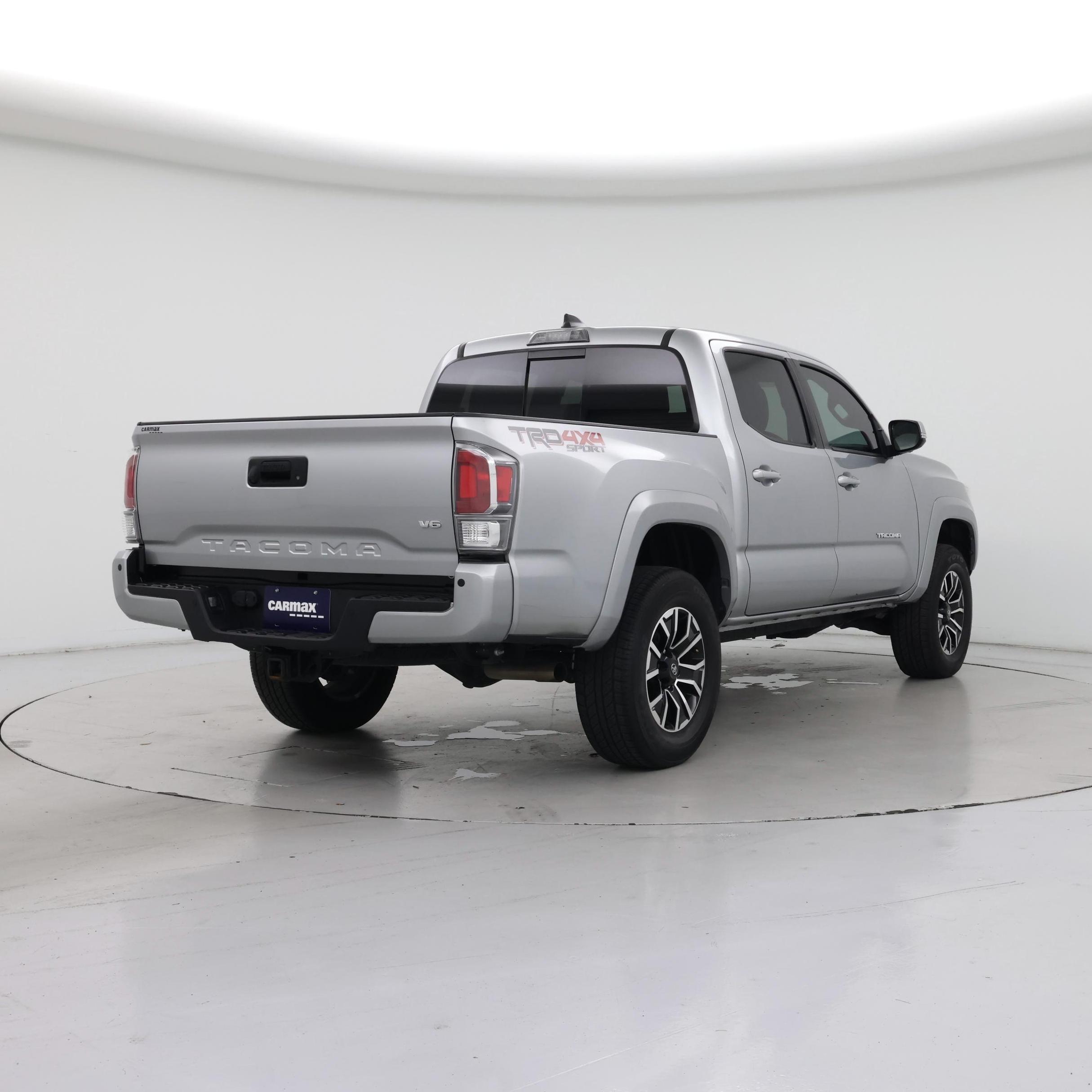 Thumbnail: 2023 Toyota Tacoma - 8