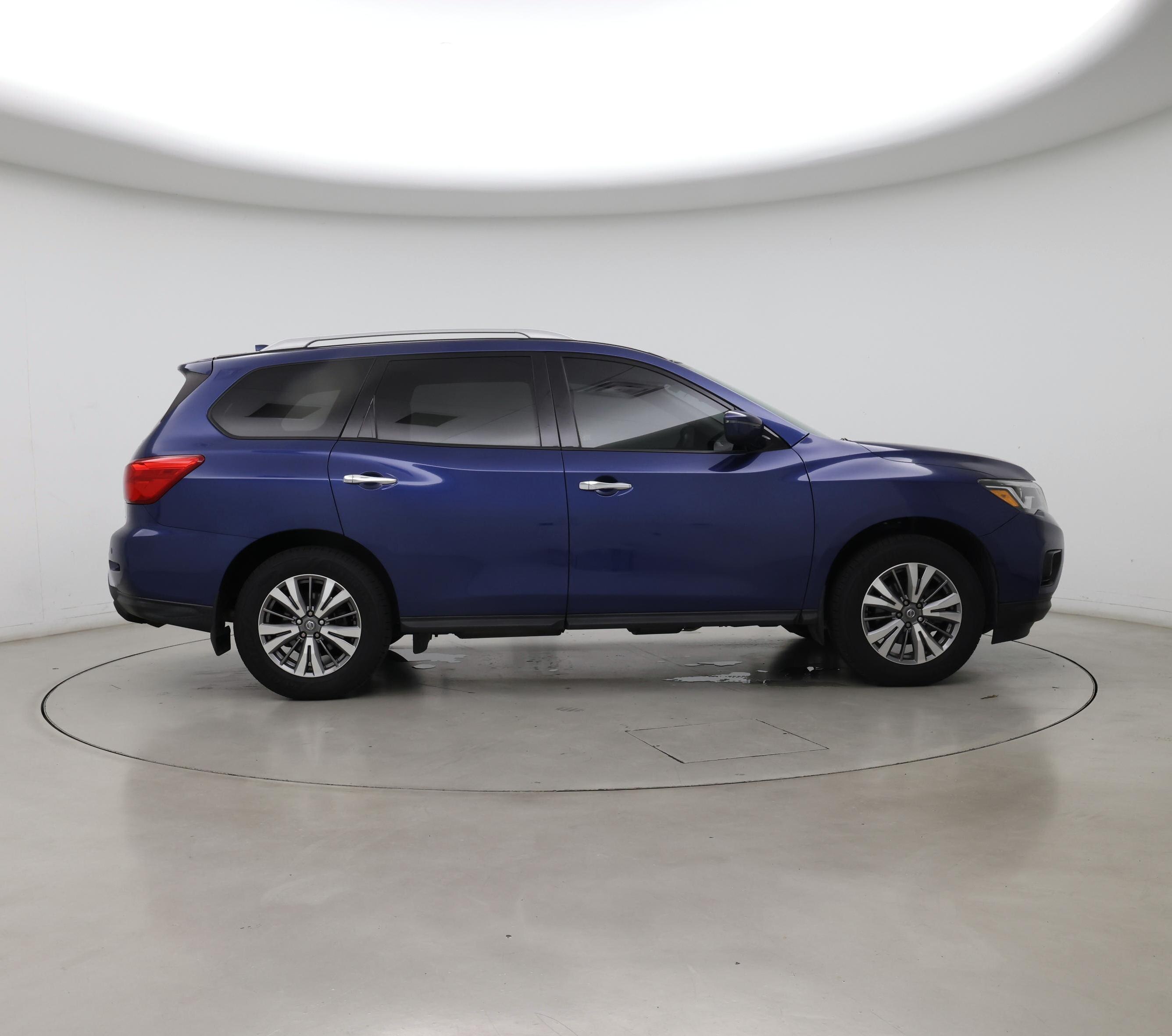 Thumbnail: 2019 Nissan Pathfinder - 7