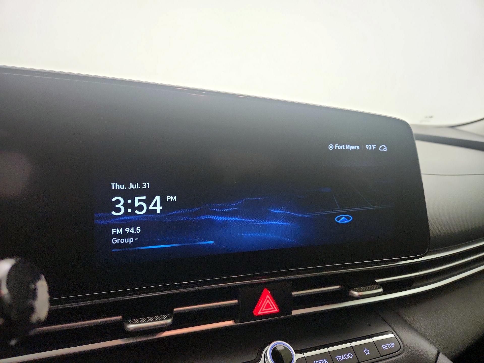 Thumbnail: 2023 Hyundai Elantra - 16