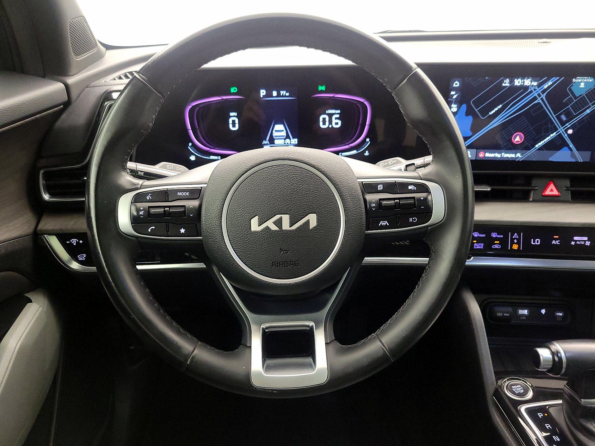 Thumbnail: 2023 Kia Sportage - 10