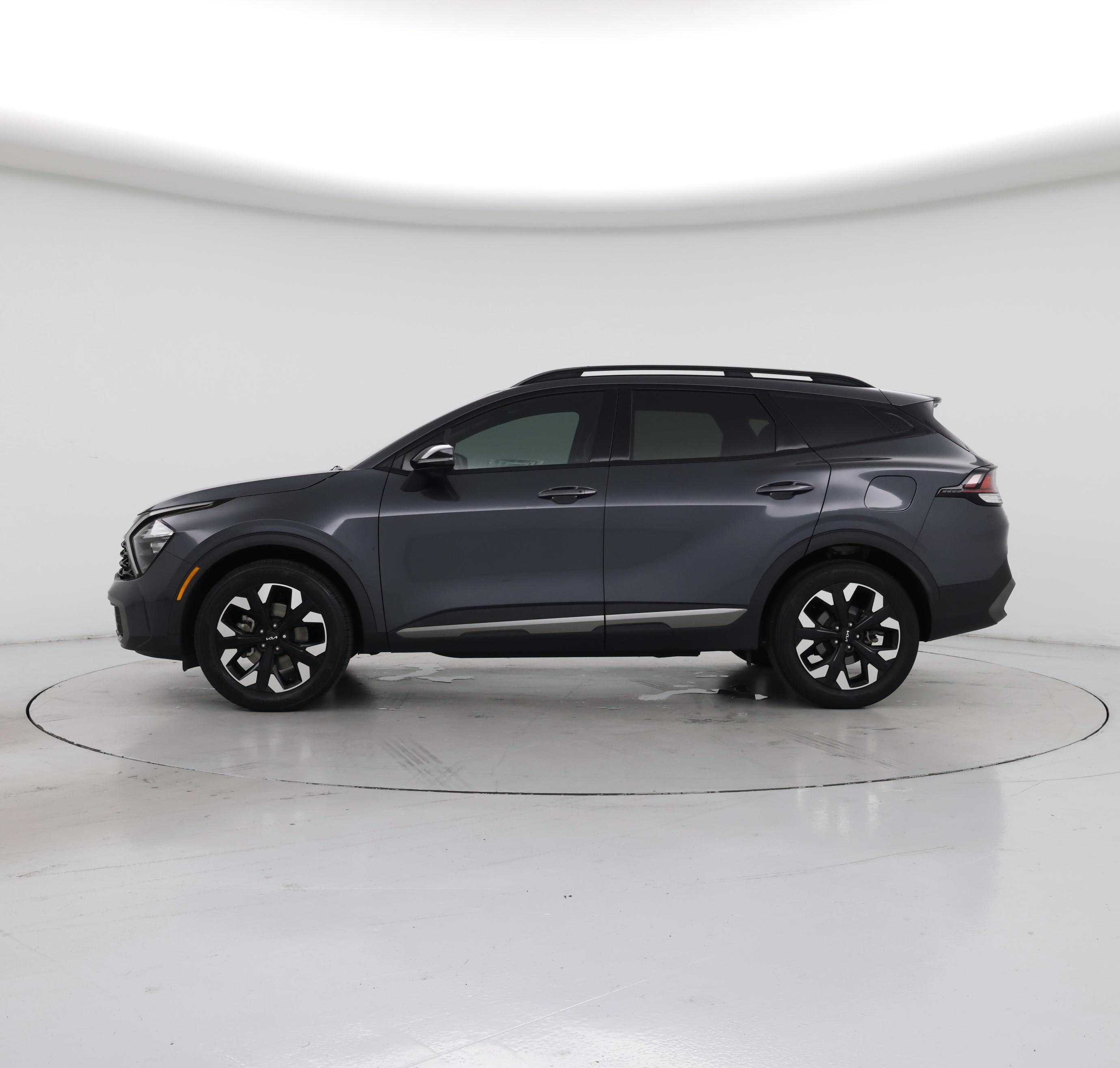Thumbnail: 2023 Kia Sportage - 3