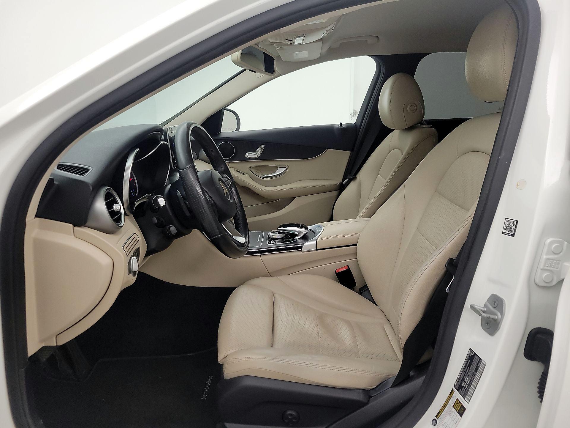 Thumbnail: 2016 Mercedes-Benz C-Class - 11