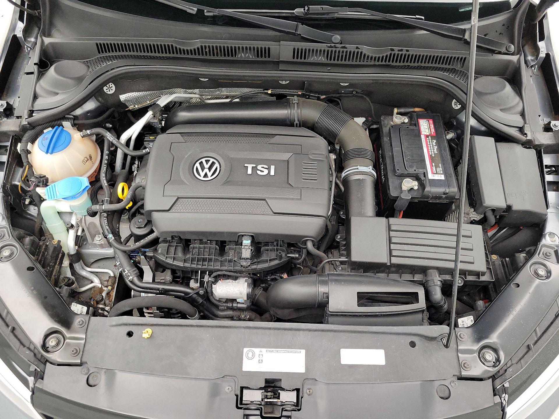 Thumbnail: 2014 Volkswagen Jetta - 20