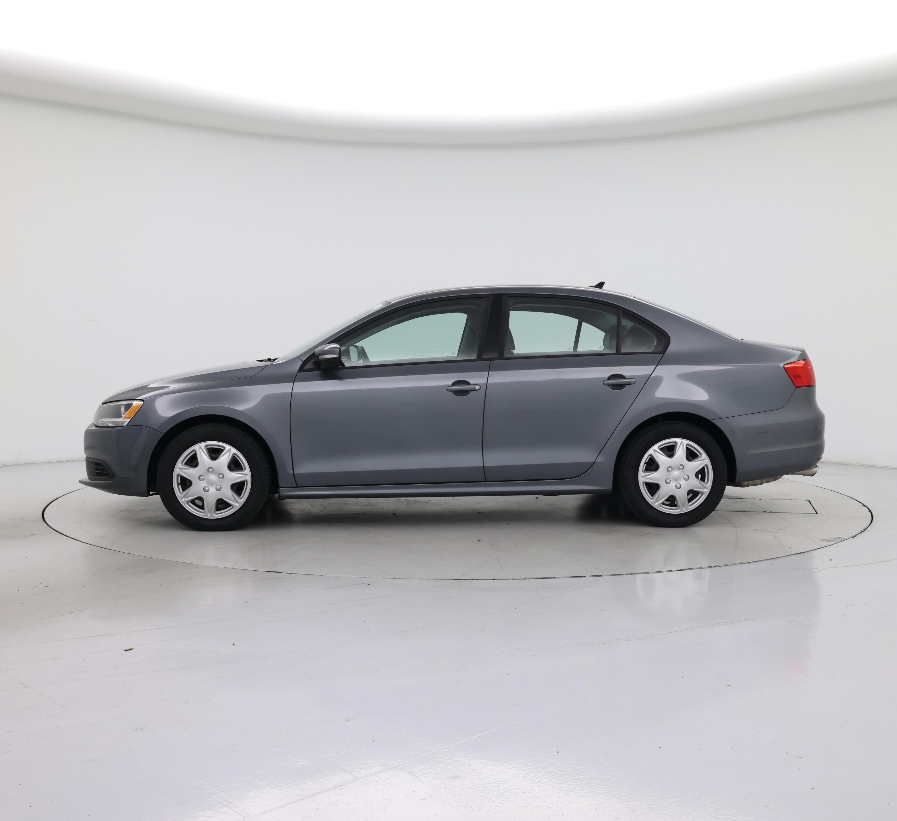 Thumbnail: 2014 Volkswagen Jetta - 3