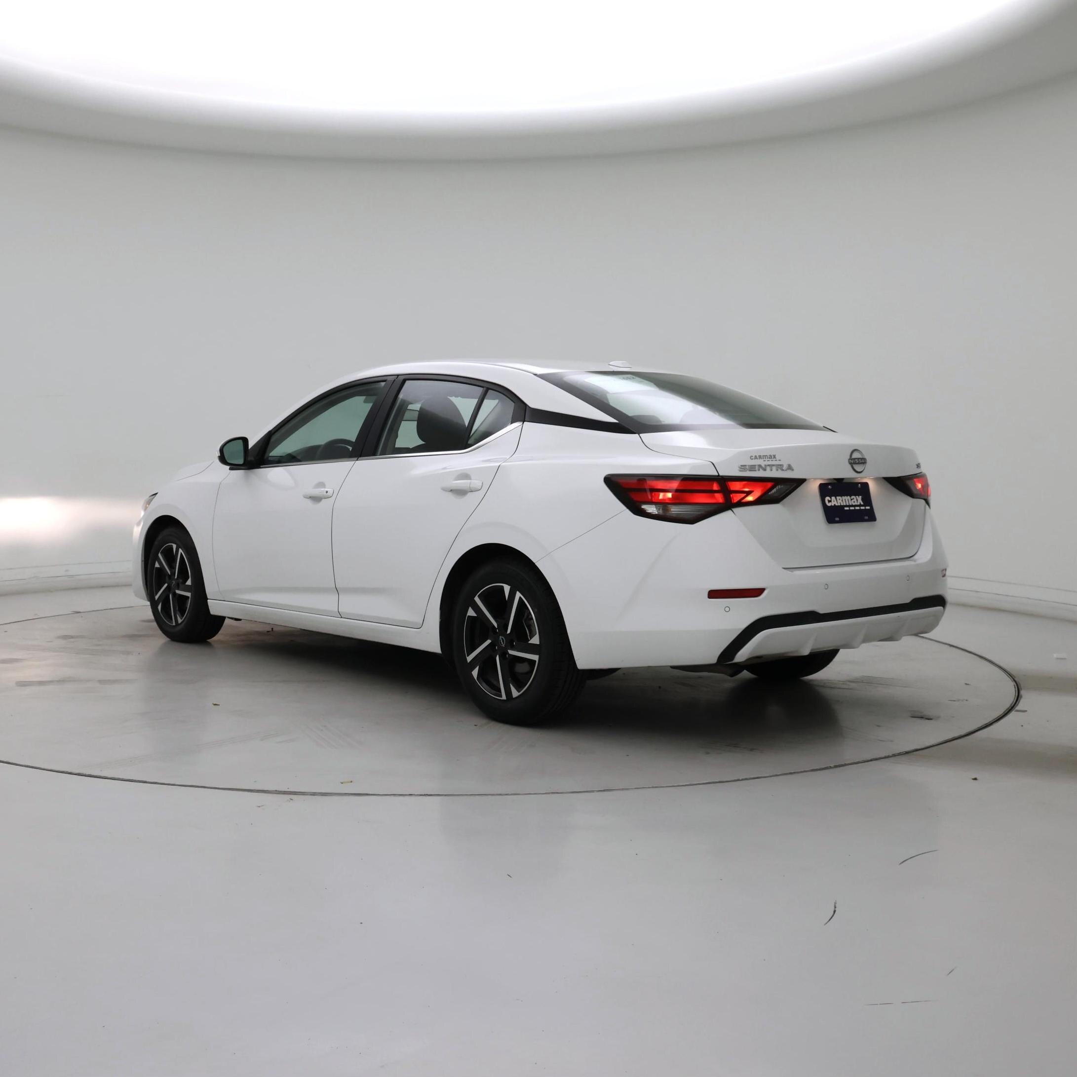 Thumbnail: 2024 Nissan Sentra - 2