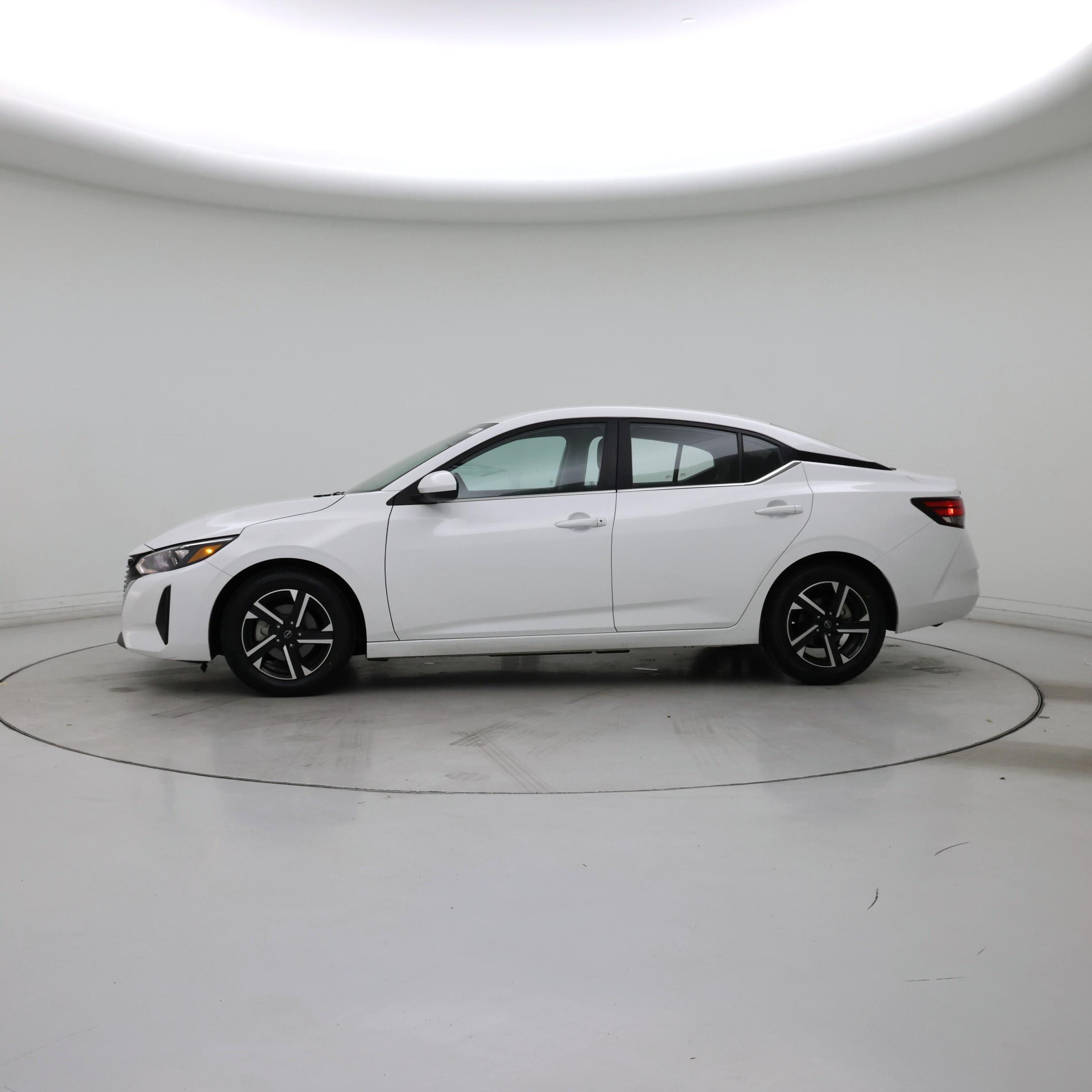 Thumbnail: 2024 Nissan Sentra - 3