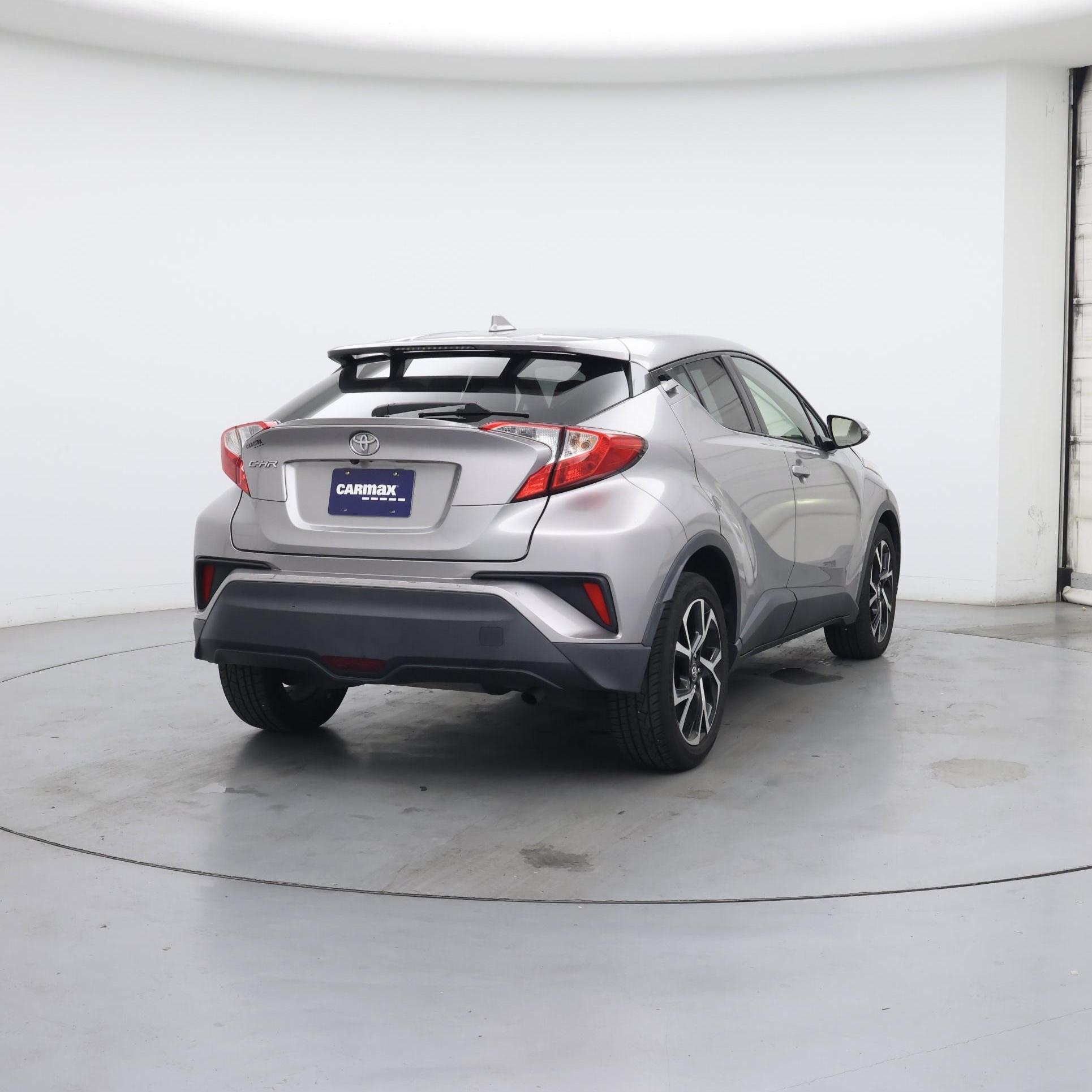 Thumbnail: 2018 Toyota C-HR - 8