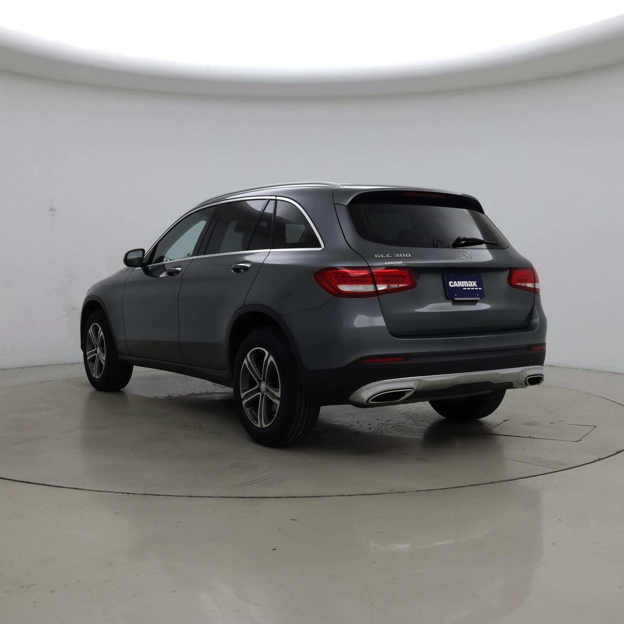 Thumbnail: 2017 Mercedes-Benz GLC - 2