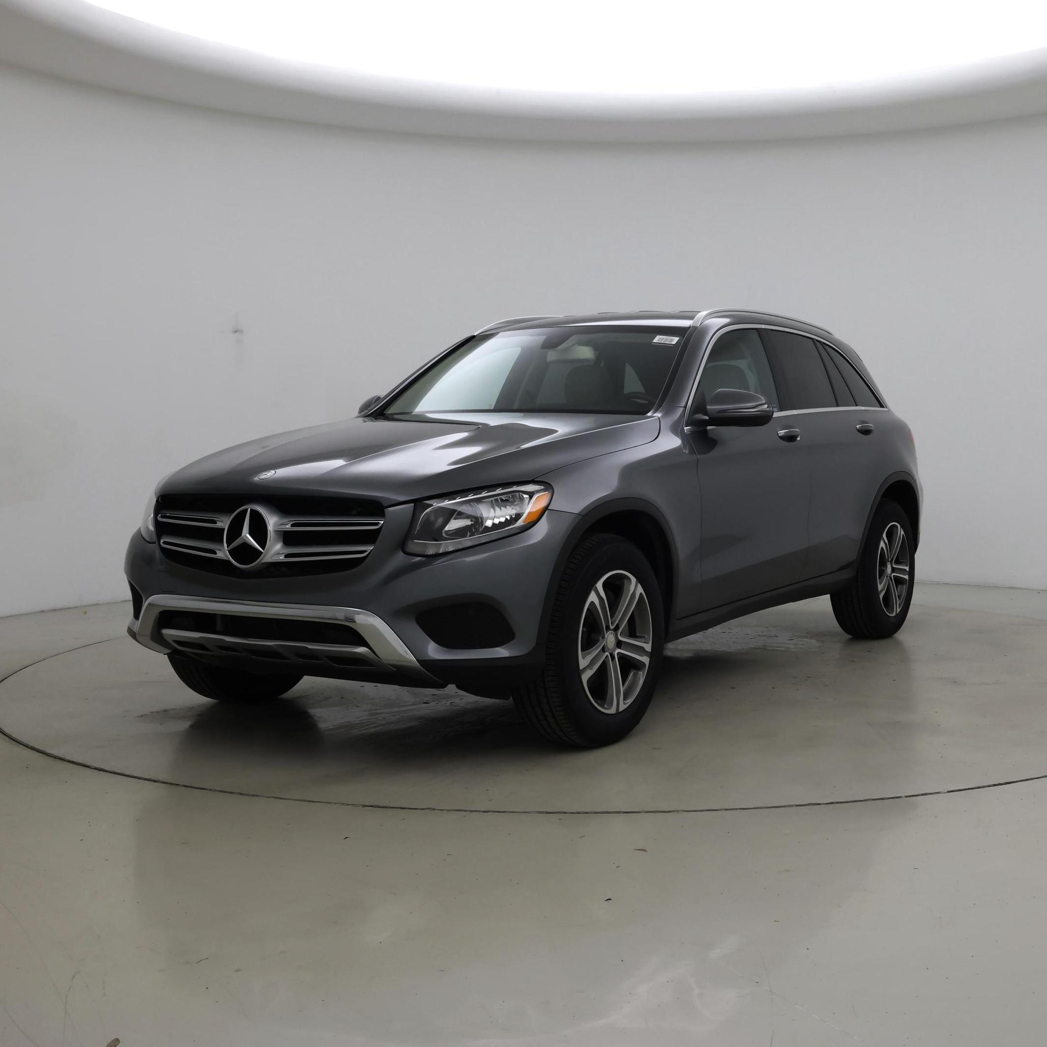 Thumbnail: 2017 Mercedes-Benz GLC - 4