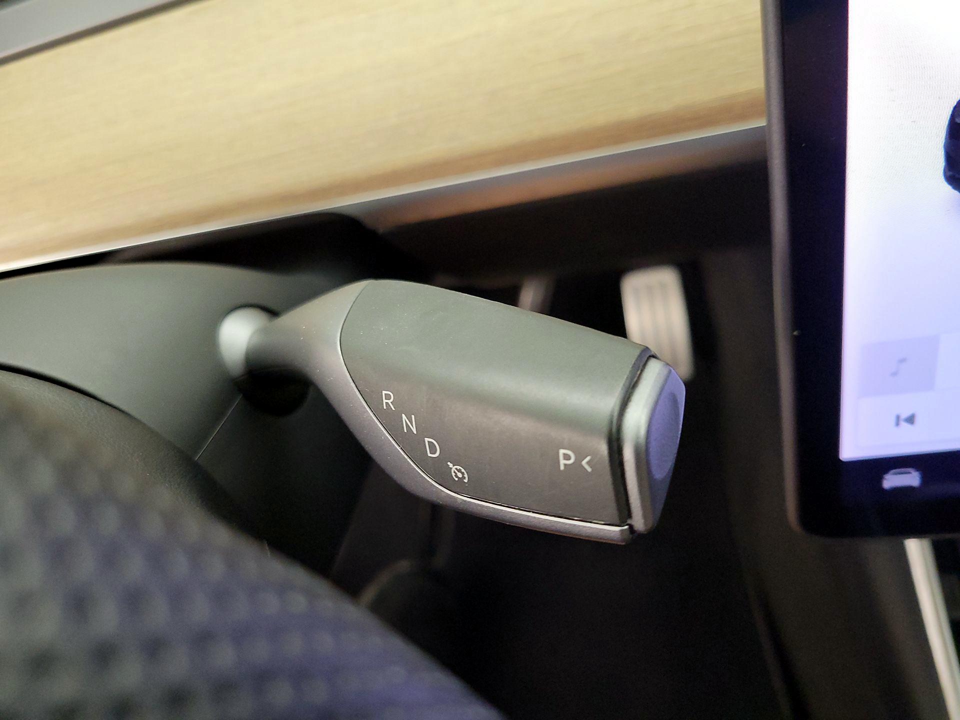 Thumbnail: 2020 Tesla Model Y - 17