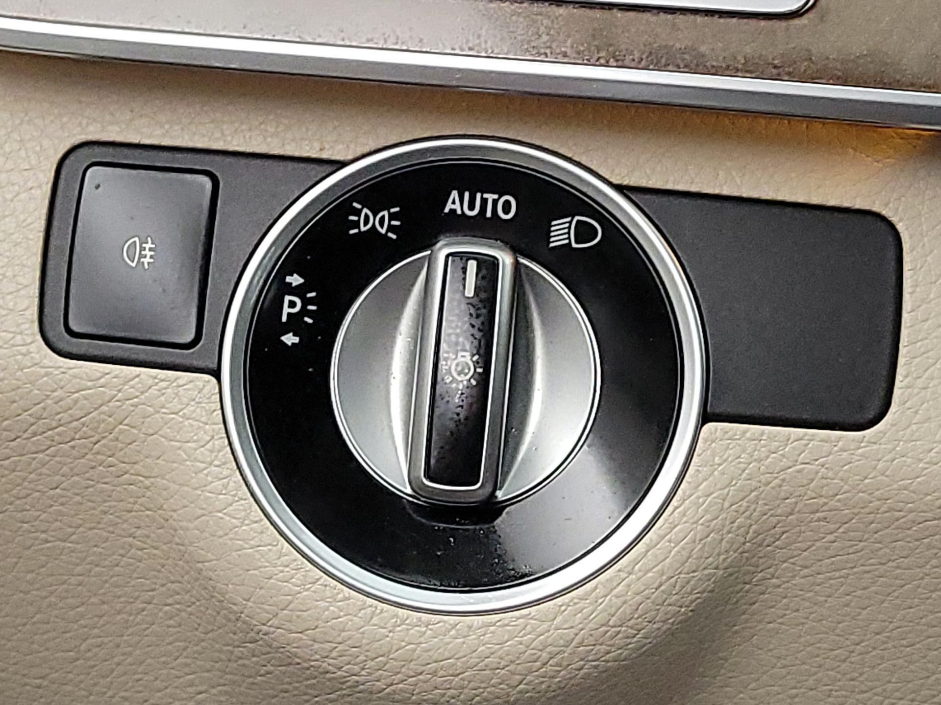 Thumbnail: 2014 Mercedes-Benz E-Class - 13
