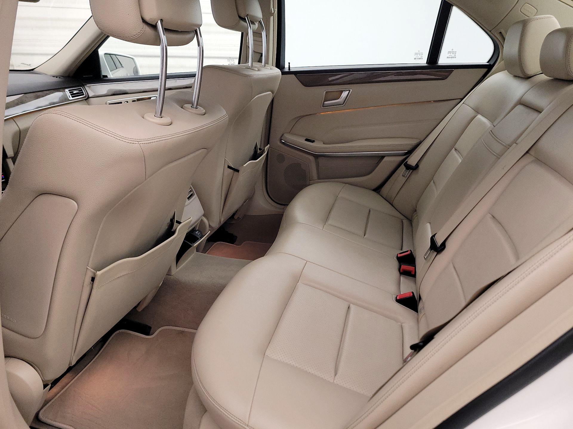 Thumbnail: 2014 Mercedes-Benz E-Class - 19