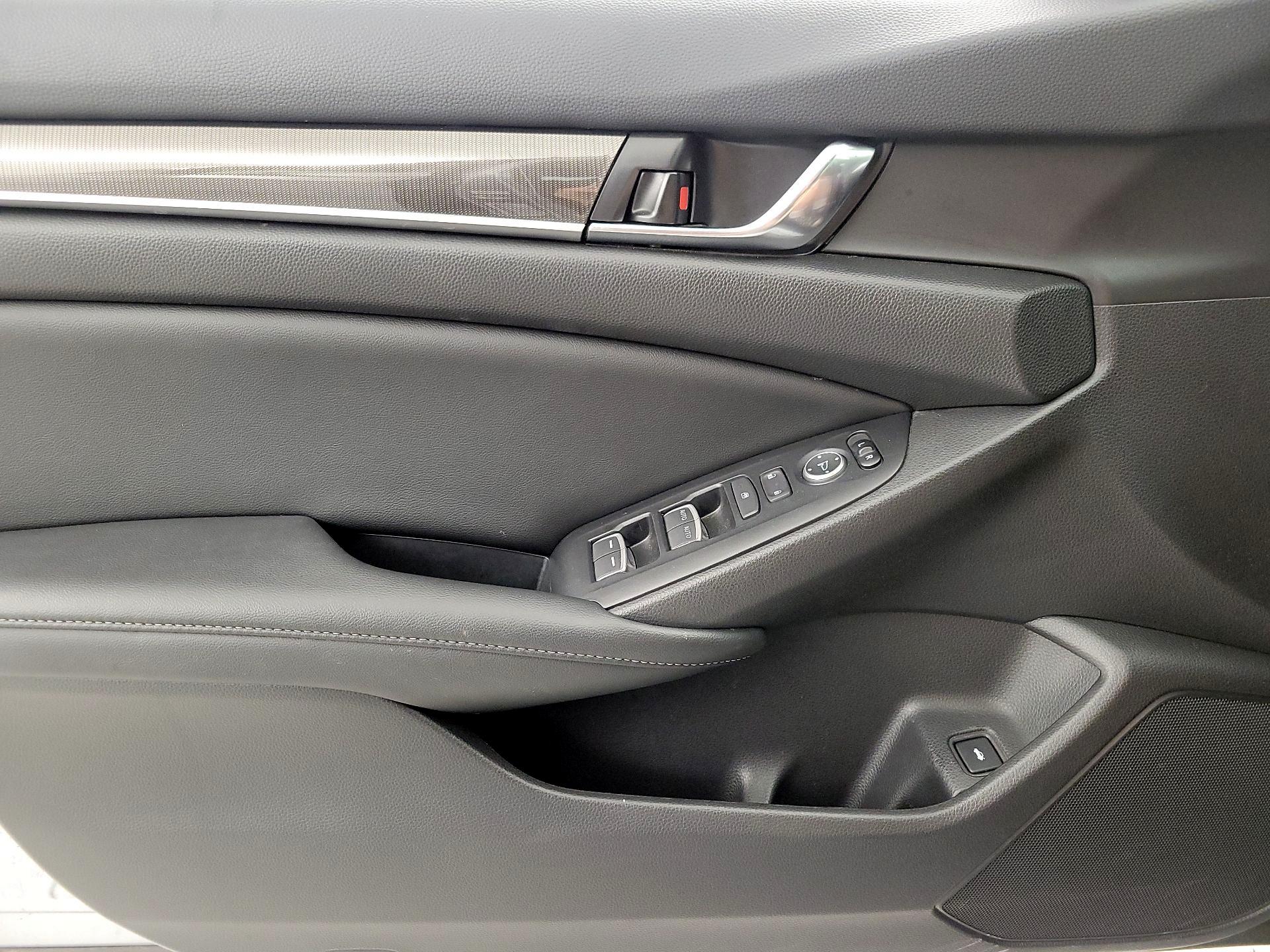 Thumbnail: 2021 Honda Accord - 12