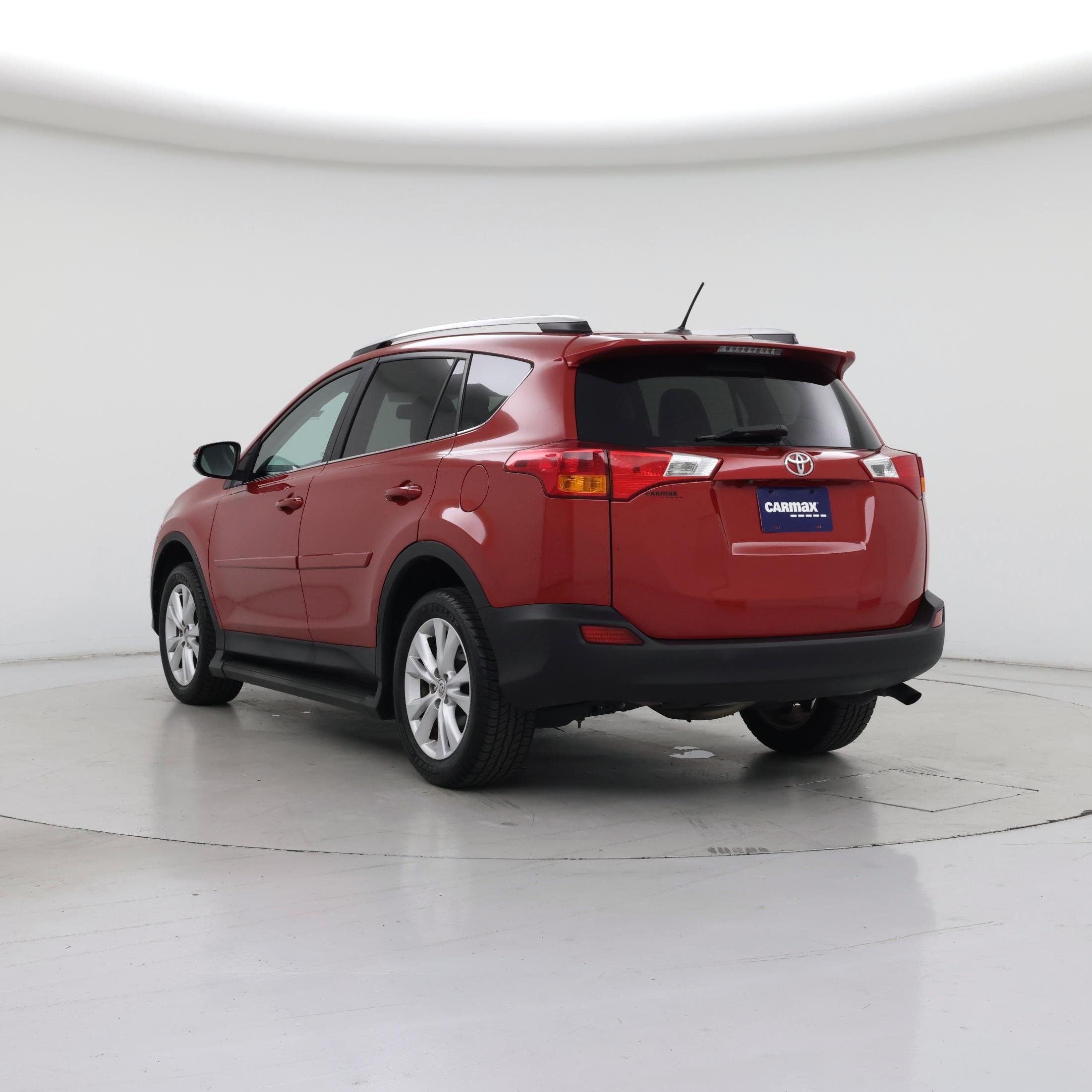 Thumbnail: 2014 Toyota RAV4 - 2
