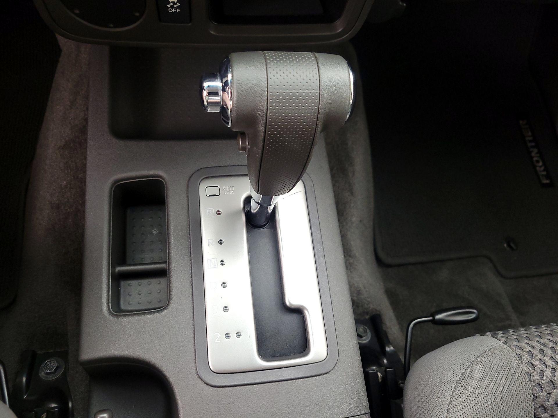 Thumbnail: 2014 Nissan Frontier - 16